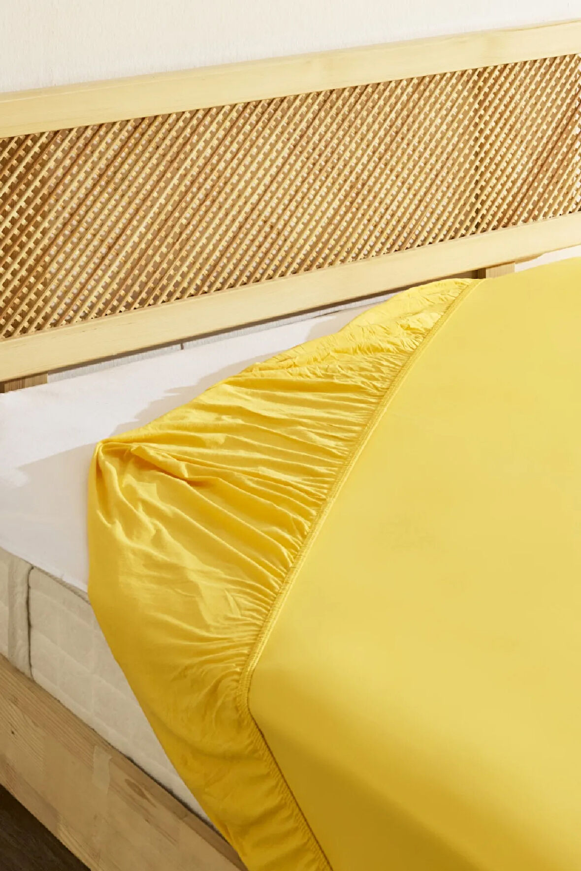 Karaca Home Penye Çift Kişilik %100 Pamuk Lastikli Çarşaf Sarı