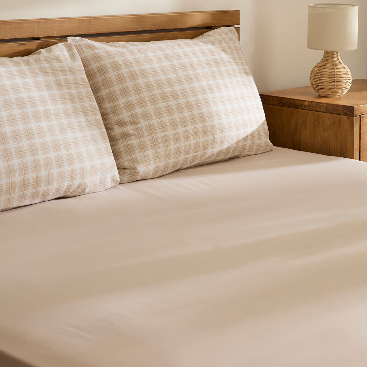 Sarah Anderson Lena Tek Kişilik Çarşaf Takımı Bej