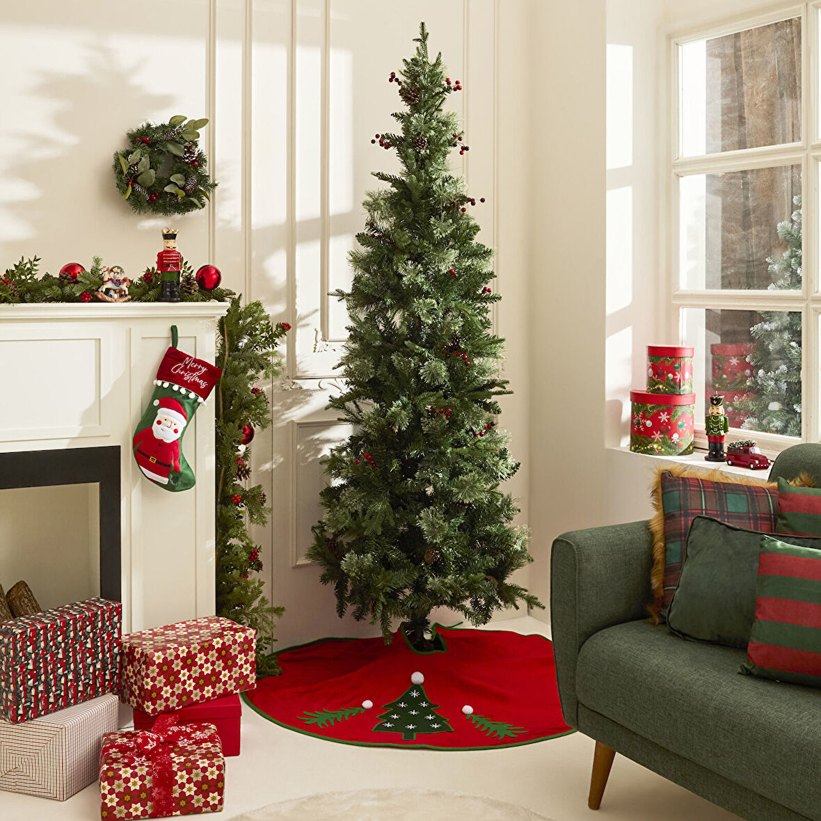 Karaca Home New Year Yılbaşı Karlı Kokina ve Kozalaklı Yılbaşı Çam Ağacı 210 cm 996 Dal