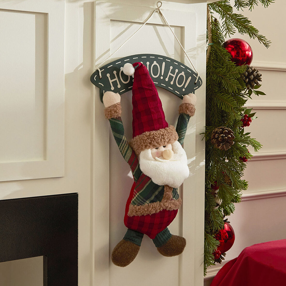 Karaca Home New Year Yılbaşı Green Santa Kapı Süsü 23x7x39 cm