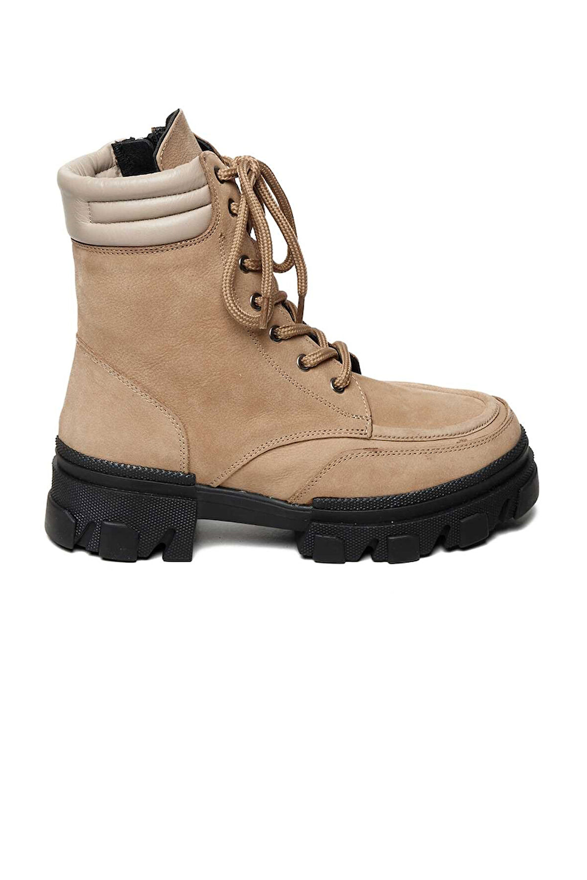 Bestello Bağcıklı Kauçuk Taban Düz Bot 101-41030 Kadın Bot