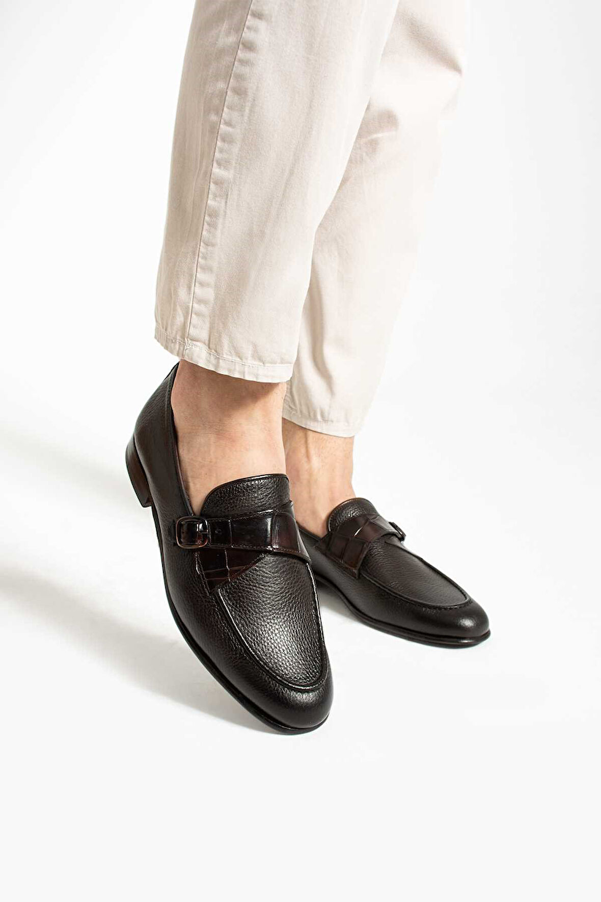 Bestello Bağcıksız Tokalı Neolit Taban Klasik 331-0206 Erkek Ayakkabı