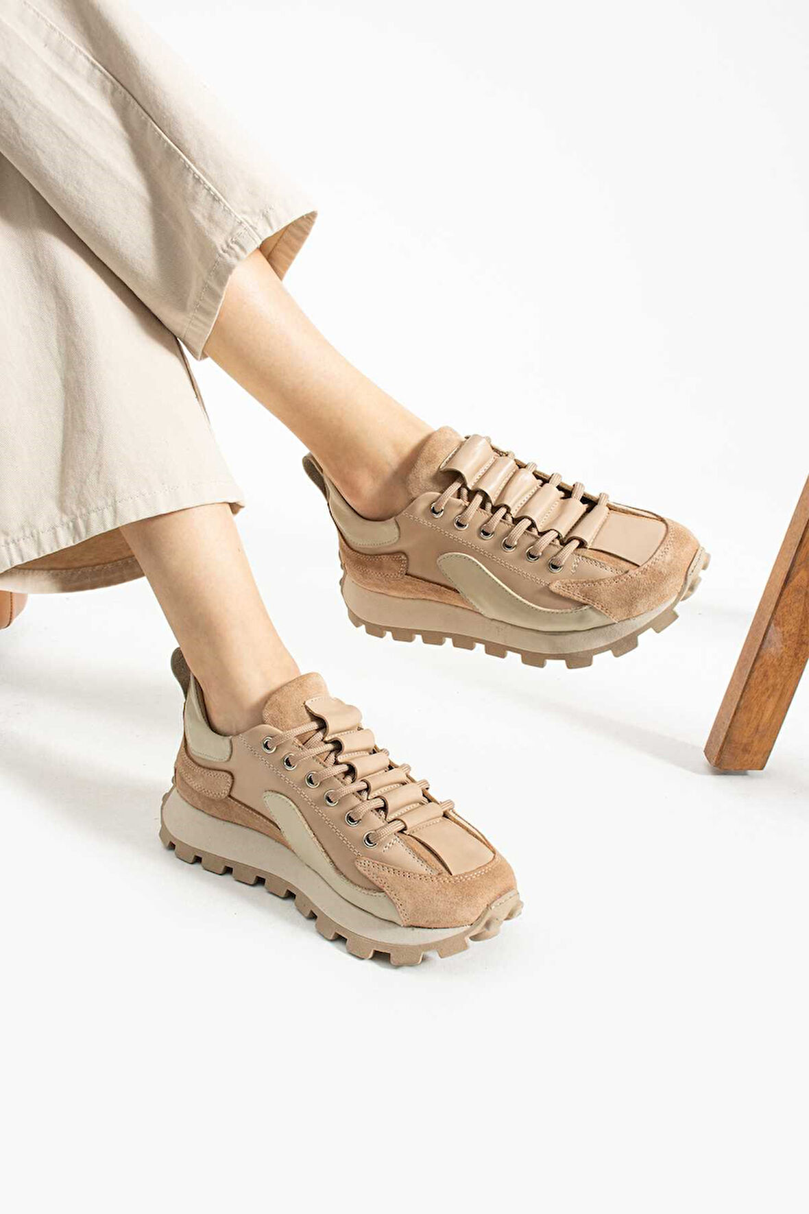 Bestello Bağcıklı Termo Taban Sneaker 331-UNO12-07 Kadın Ayakkabı