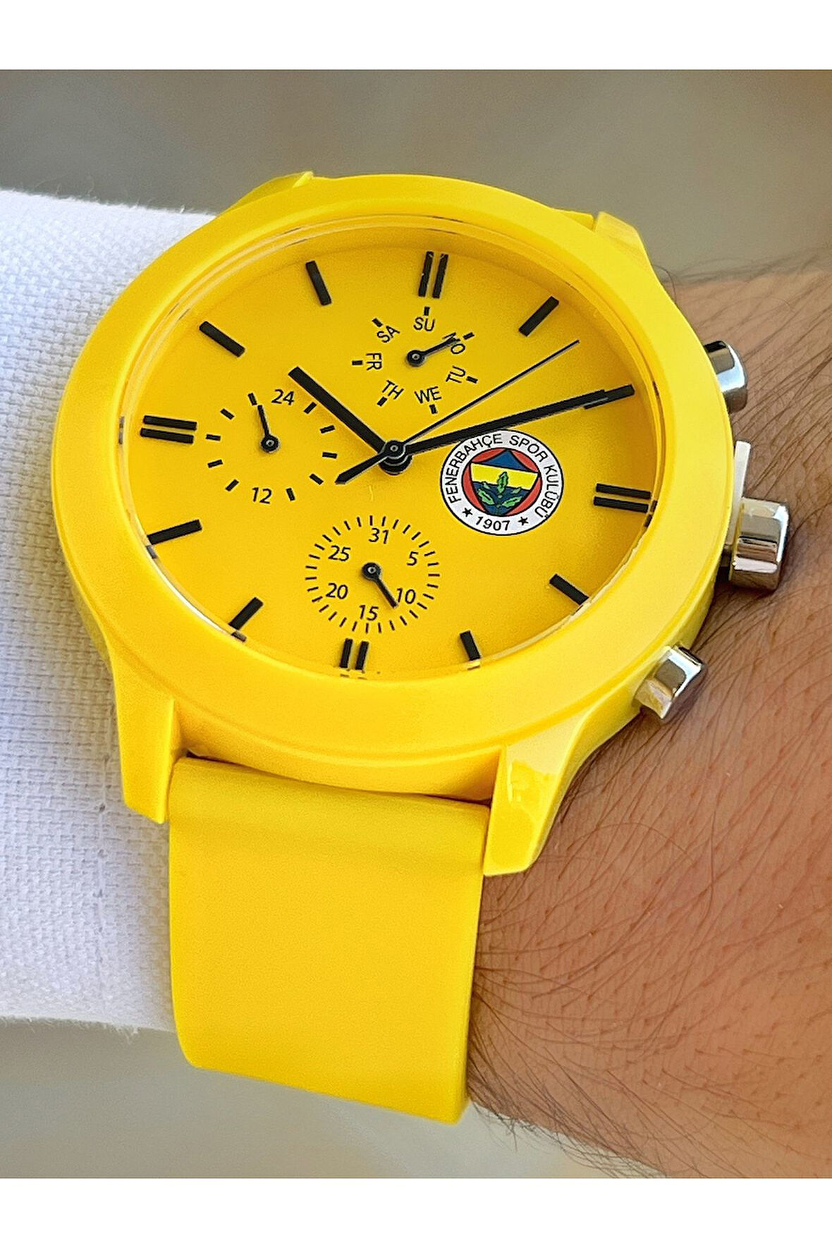 Fonksiyonları Aktif Silikon Kordon Orijinal Lisanslı Fenerbahçe Taraftar Erkek Kol Saati
