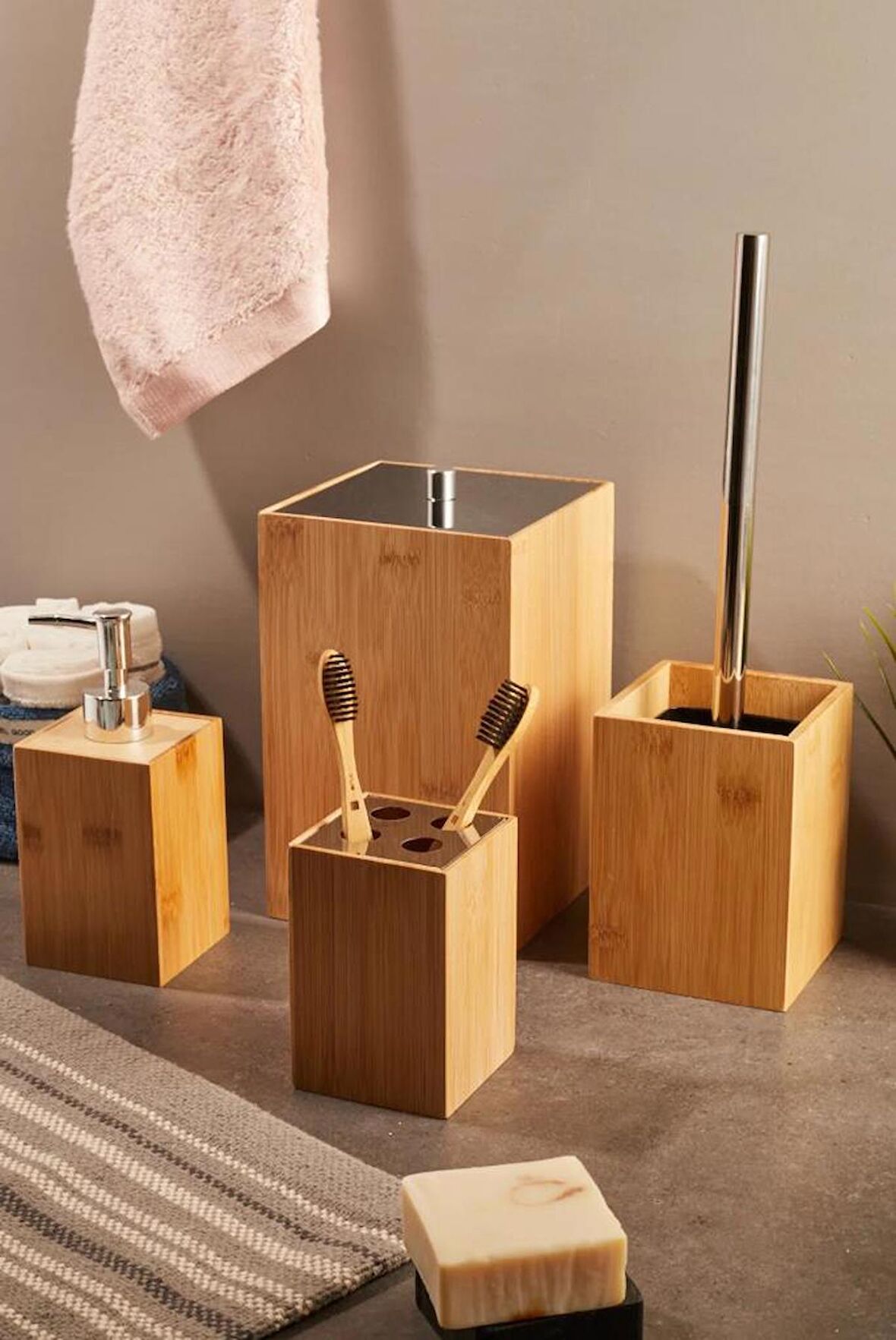 Perotti 15701 Bamboo 4'Lü Kovalı Banyo Seti