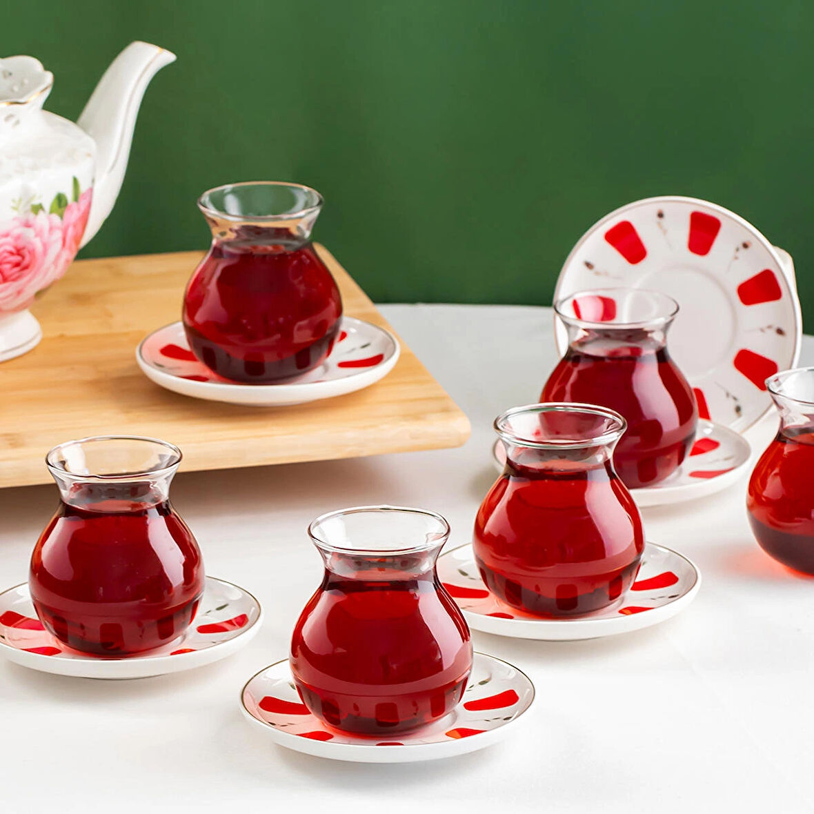Perotti 17898 Filiz 12 Parça 6 Kişilik Çay Seti – 210 ml Borosilikat Cam Tombik Bardak ve Porselen Çay Tabağı Takımı