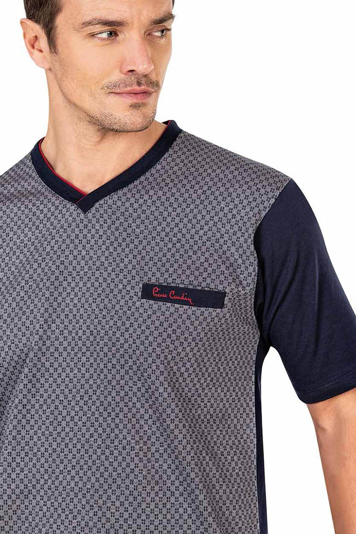 %100 Pamuklu V Yaka Jakarlı 3'lü Kısakol Yazlık Erkek Pijama Takım