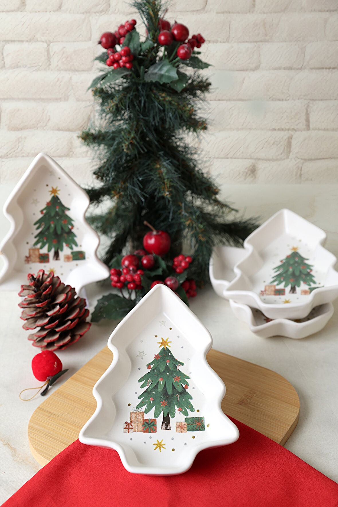 Keramika Yılbaşı Çam Kayık Çerezlik 17 Cm 4 Adet 23770