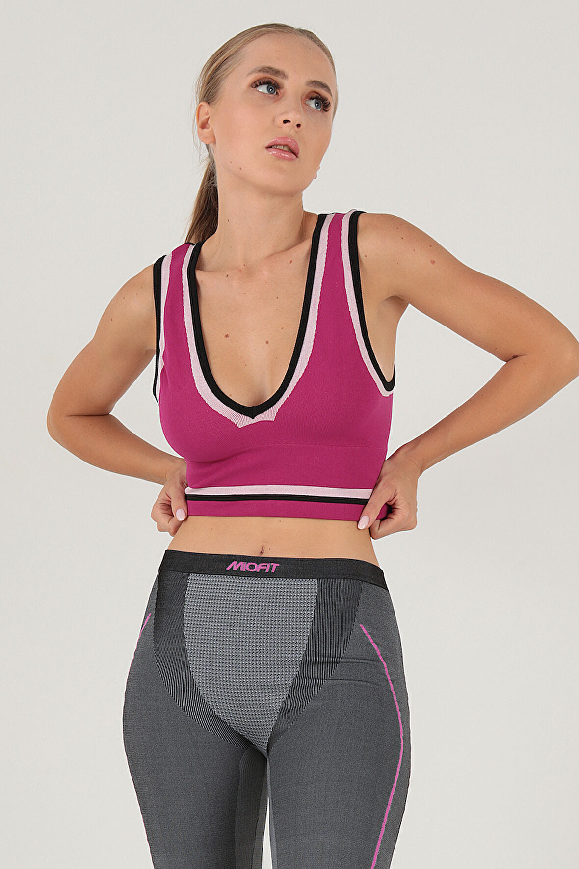 DoReMi Seamless Crop Renk Bloklu Spor Bluz