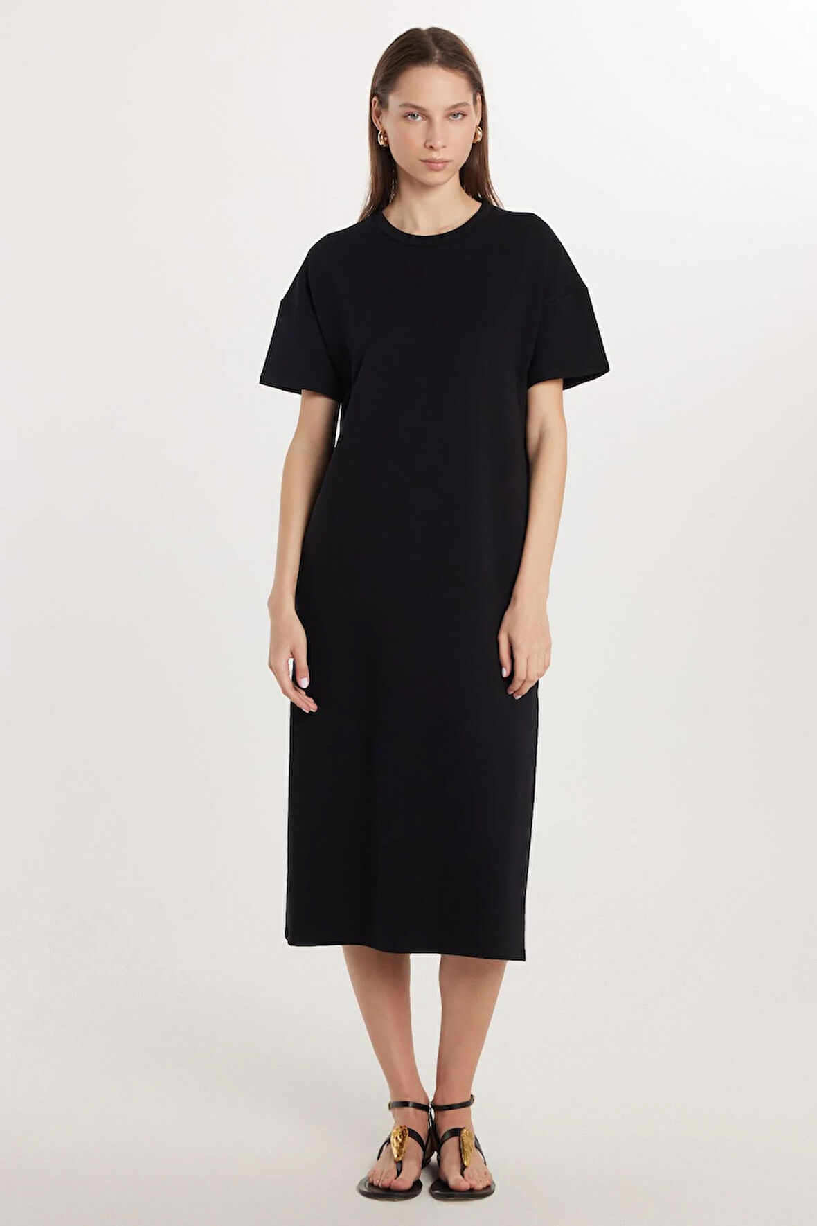 Kadın Regular Fit Kısa Kollu Esnek Kumaş Cepli Bisiklet Yaka Siyah Elbise