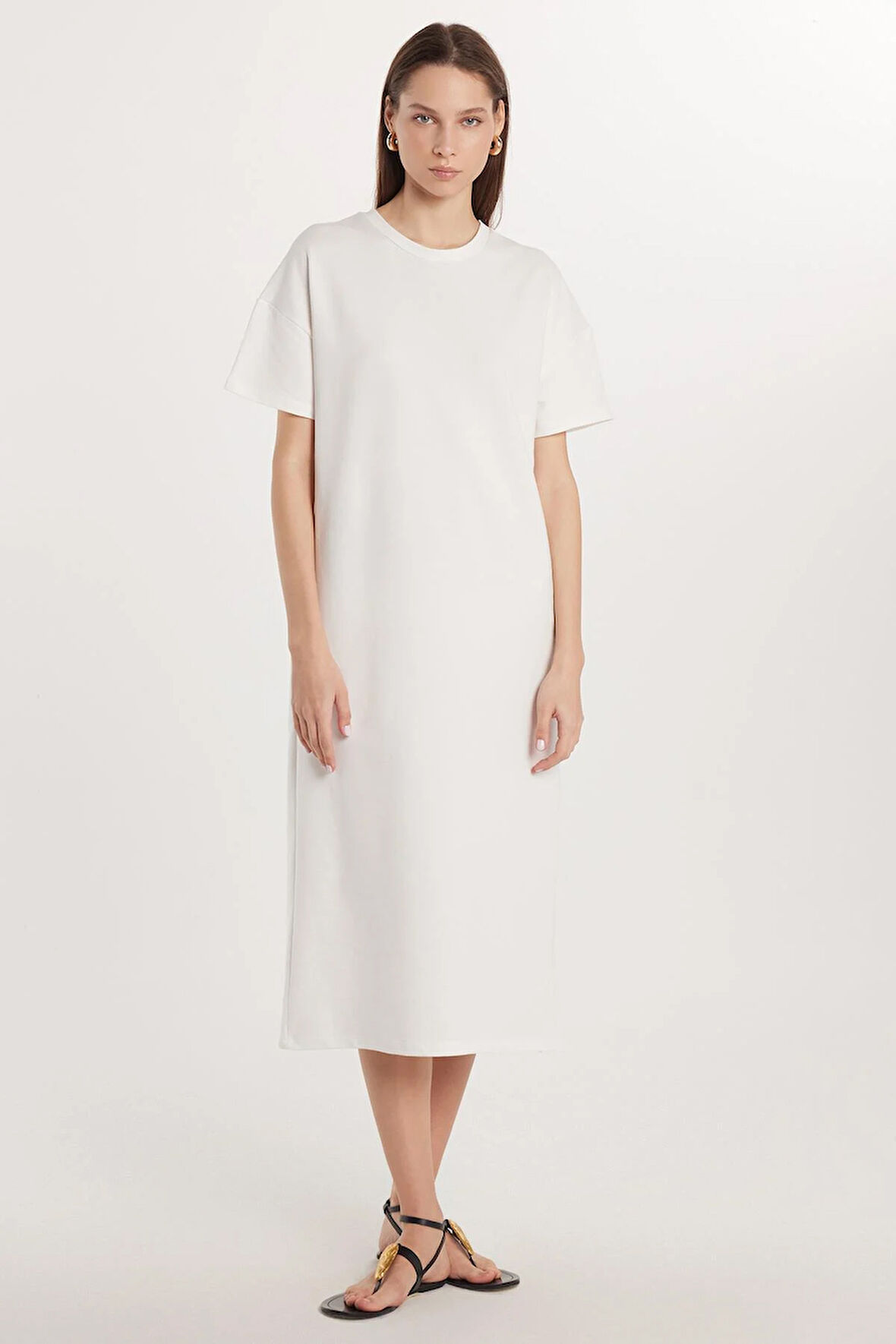 Kadın Regular Fit Kısa Kollu Esnek Kumaş Cepli Bisiklet Yaka Ekru Elbise 