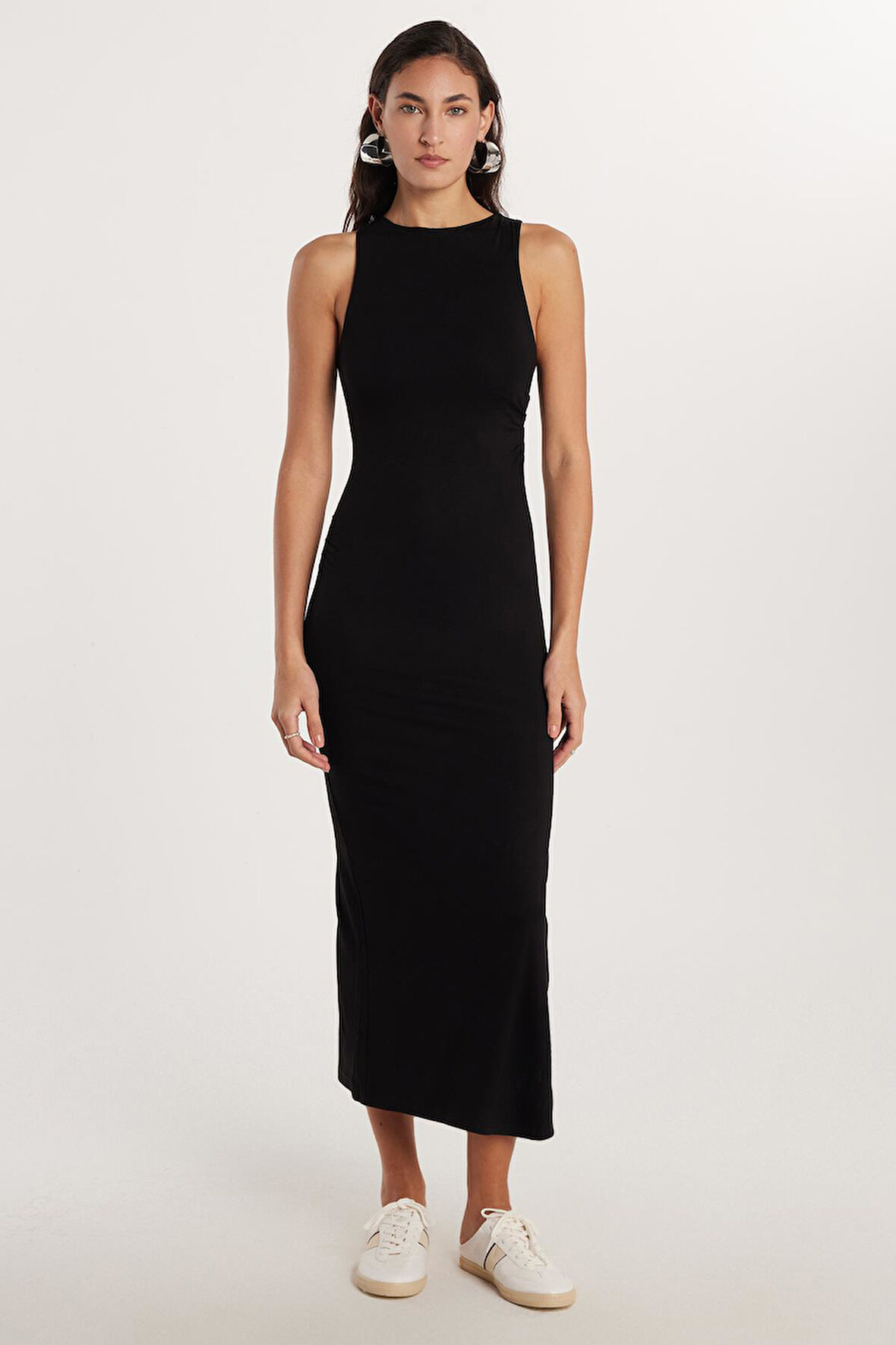 Kadın Modal Kumaş Slim Fit Dar Kesim Sıfır Kol Bisiklet Yaka Siyah Elbise