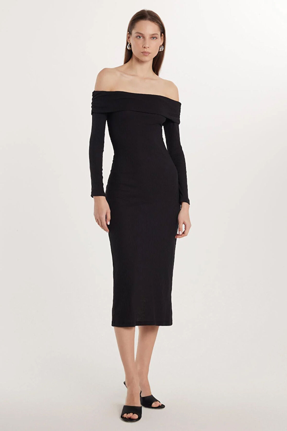 Kadın Slim Fit Dar Kesim Uzun Kollu Straplez Siyah Elbise