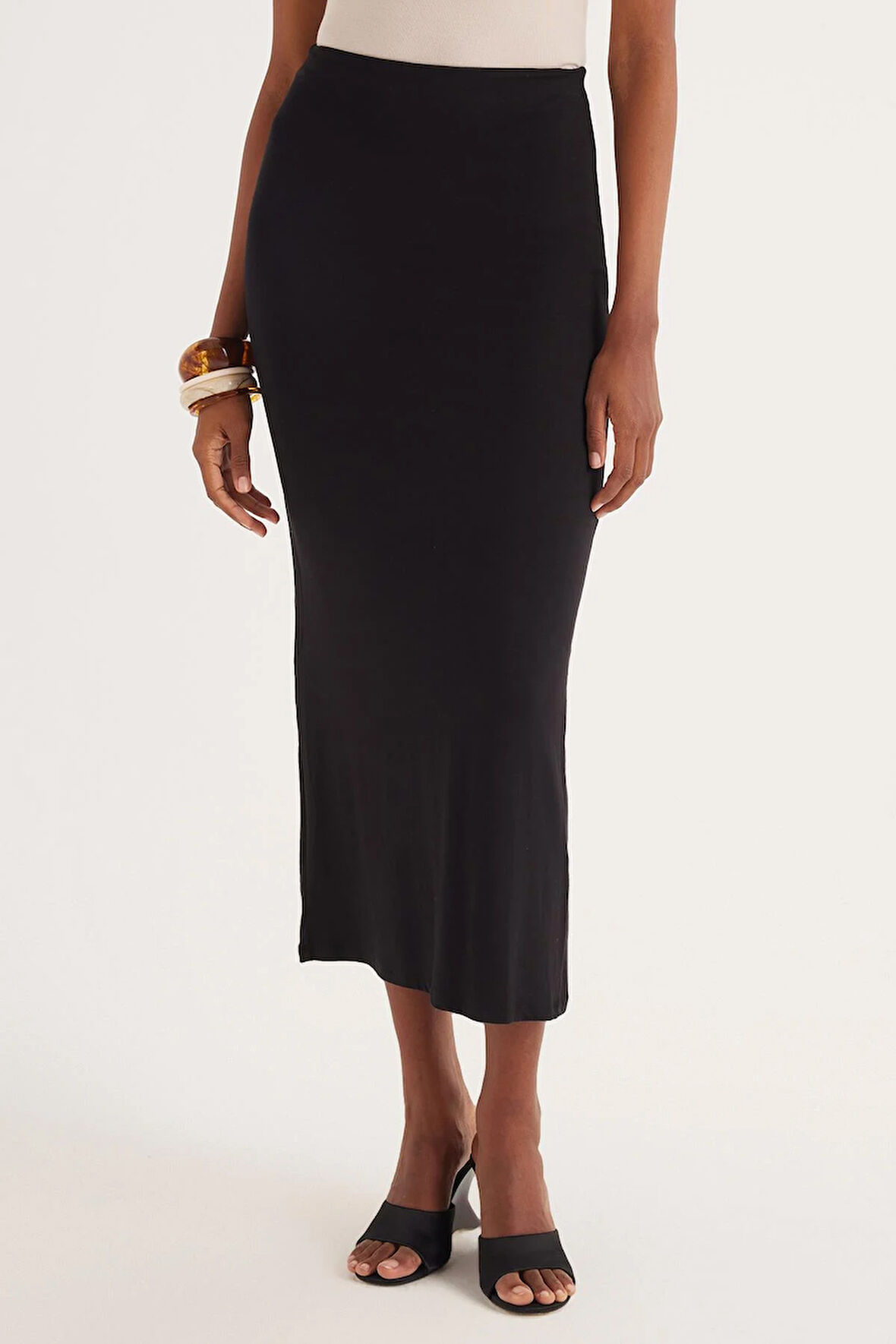 Kadın Standart Fit Modal Kumaş Siyah Maxi Boy Etek