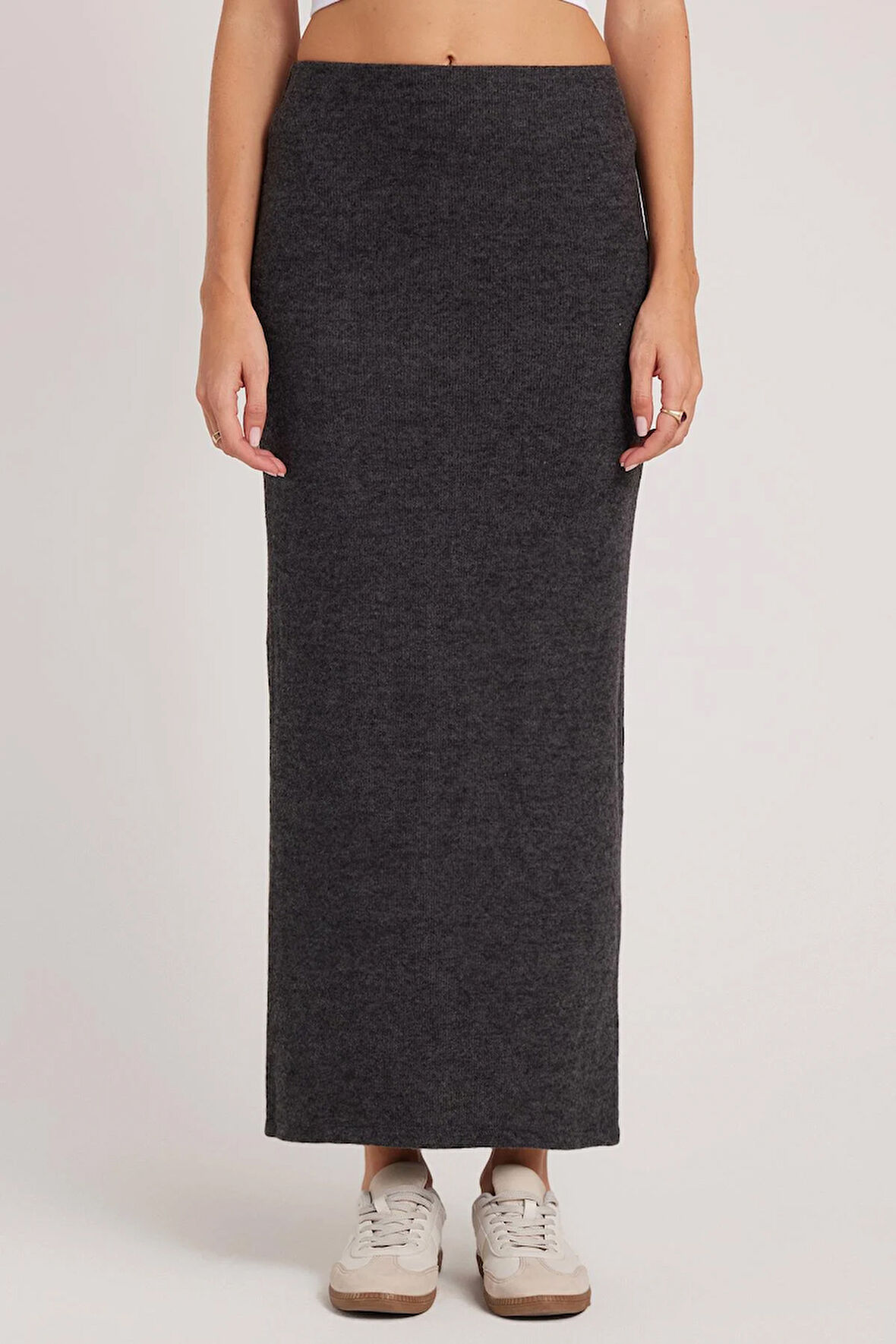 Kadın Slim Fit Dar Kesim Yırtmaçlı Antrasit Etek