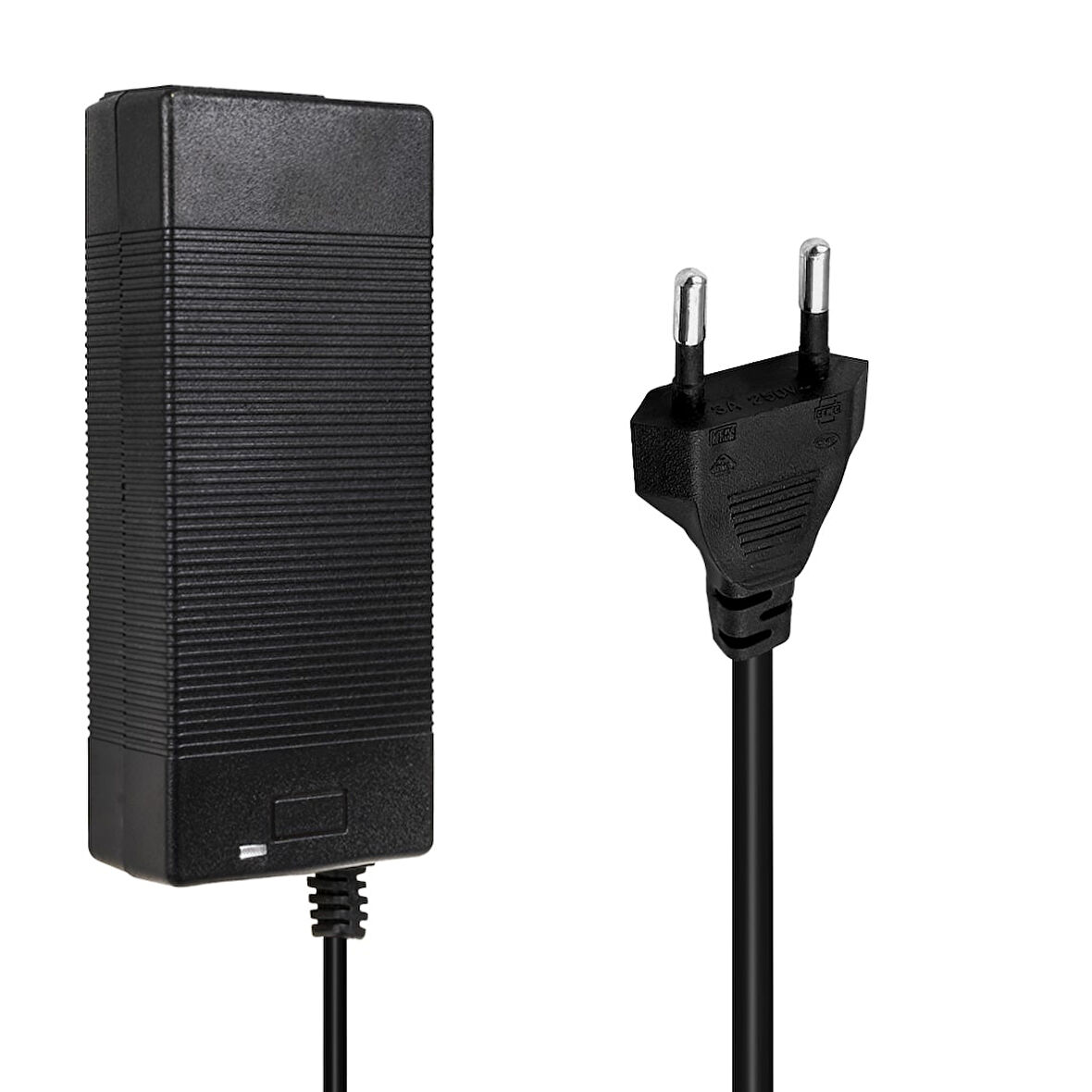 Weko 16.8 Volt - 3 Amper 5.5*2.5 Uçlu Kırmızı Yeşil Ledli̇ Masa Tipi Şarj Adaptörü
