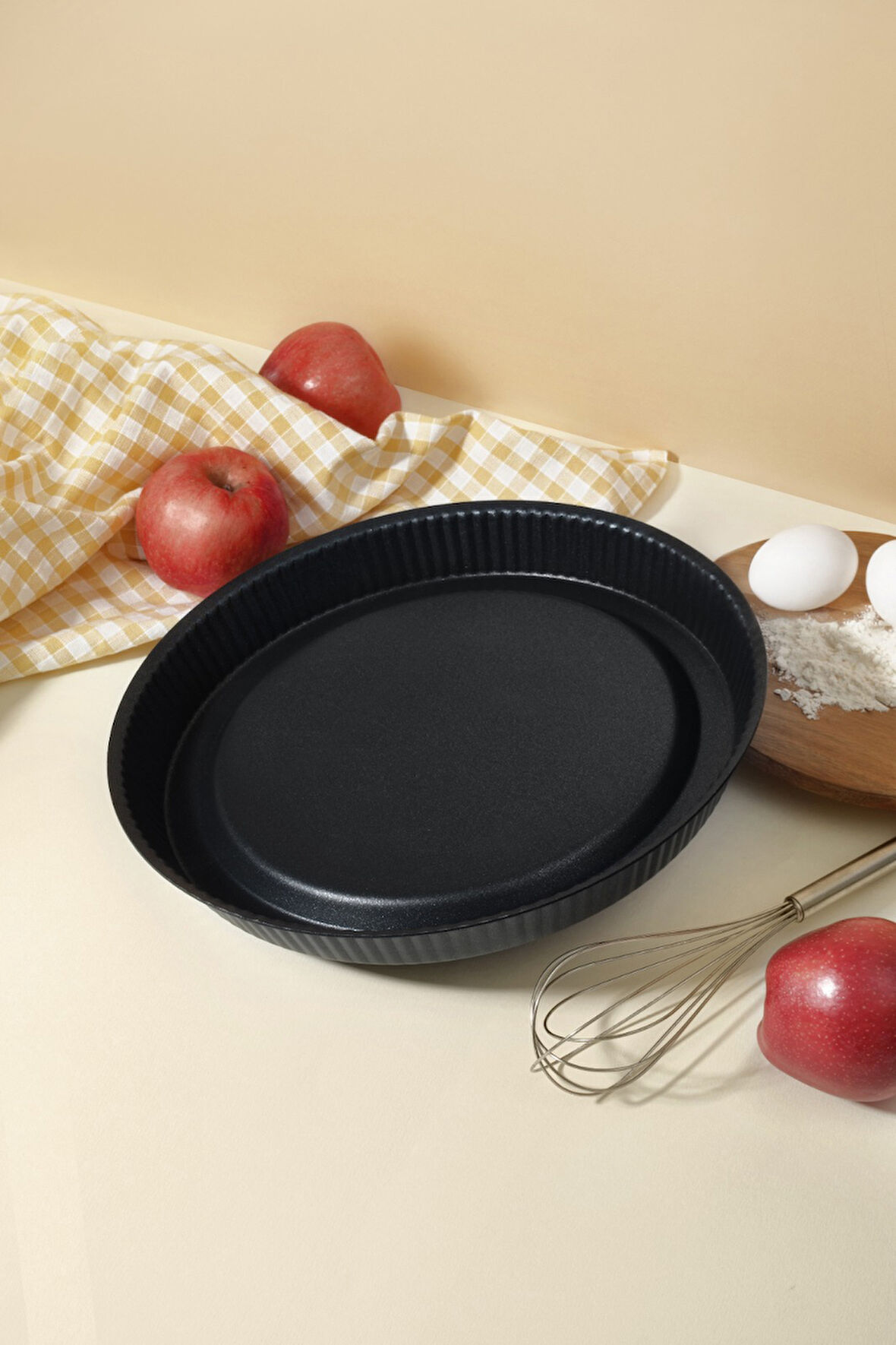 Gigilli  Siyah Titanium Kapla 30 cm Turta