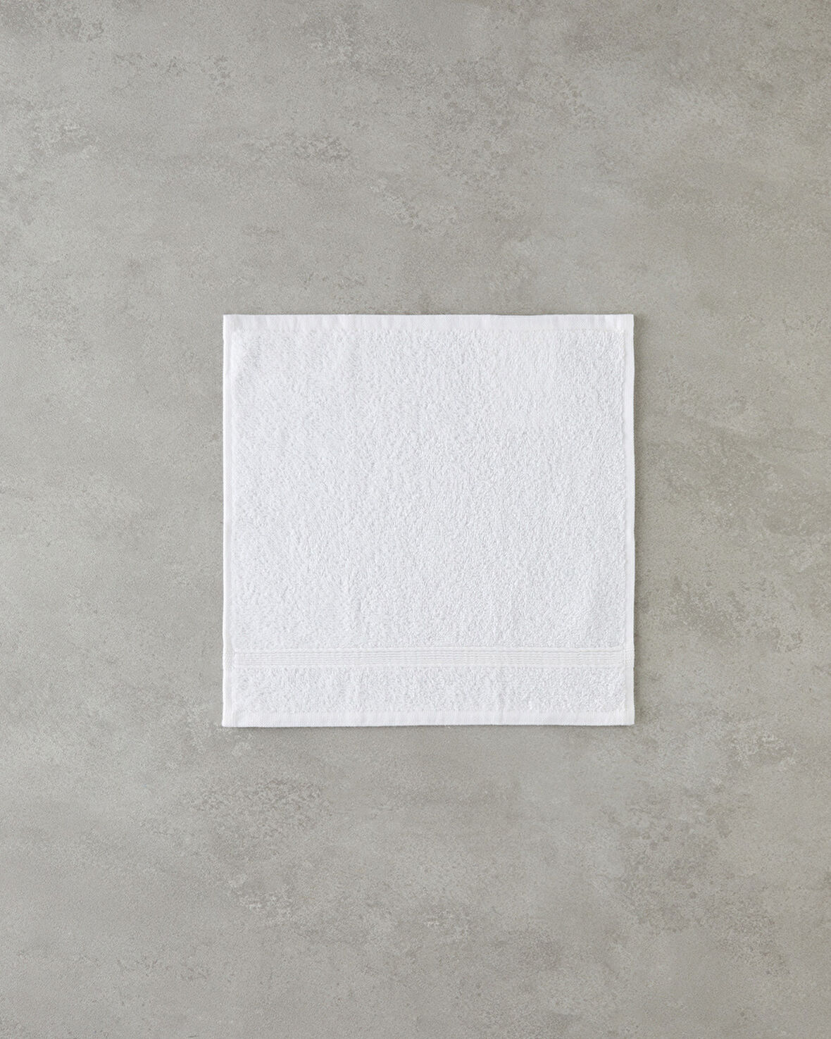 Pure Basic Pamuk El Havlusu 30x30 cm Beyaz