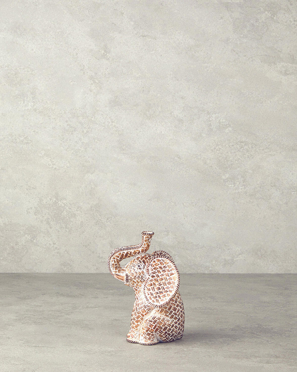 English Home Baby Elephant Biblo Kahve