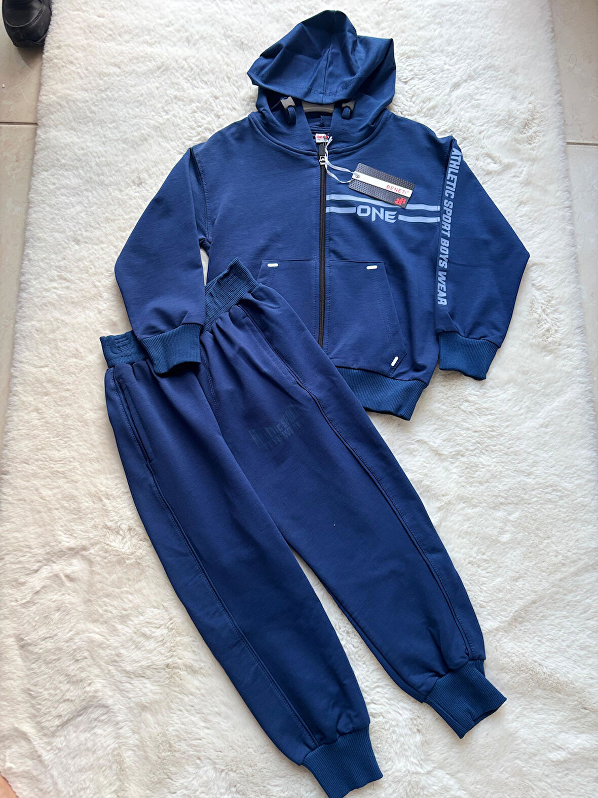 One Fermuarlı  İkili Eşofman Takımı