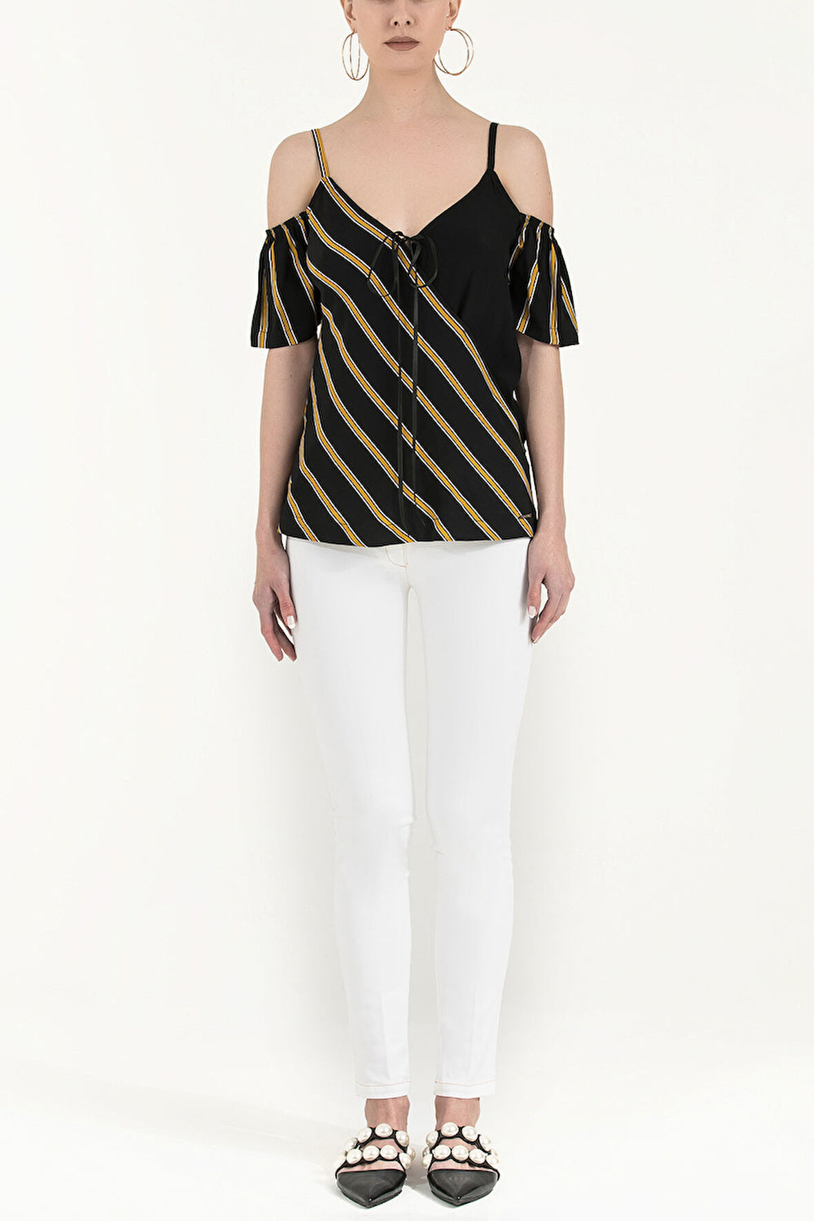 Siyah Anvelop kapama askılı bluz 19689 | 44