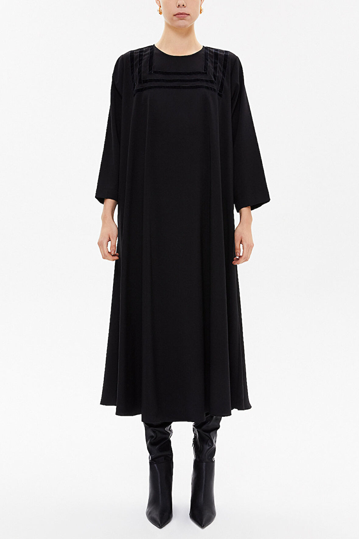 Siyah Kadife şeritli bol kesim midi  elbise 92932 | M