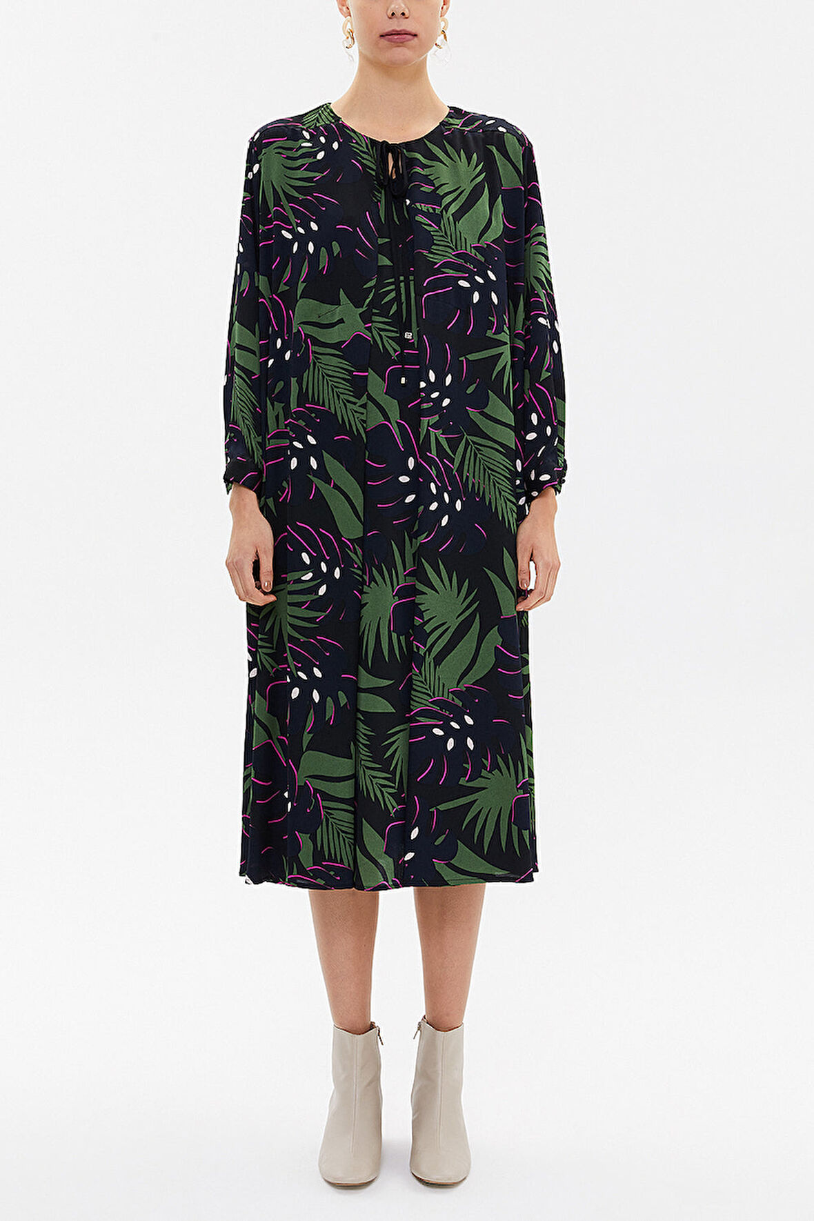 Desenli Yakadan bağcıklı midi elbise 93053 | M