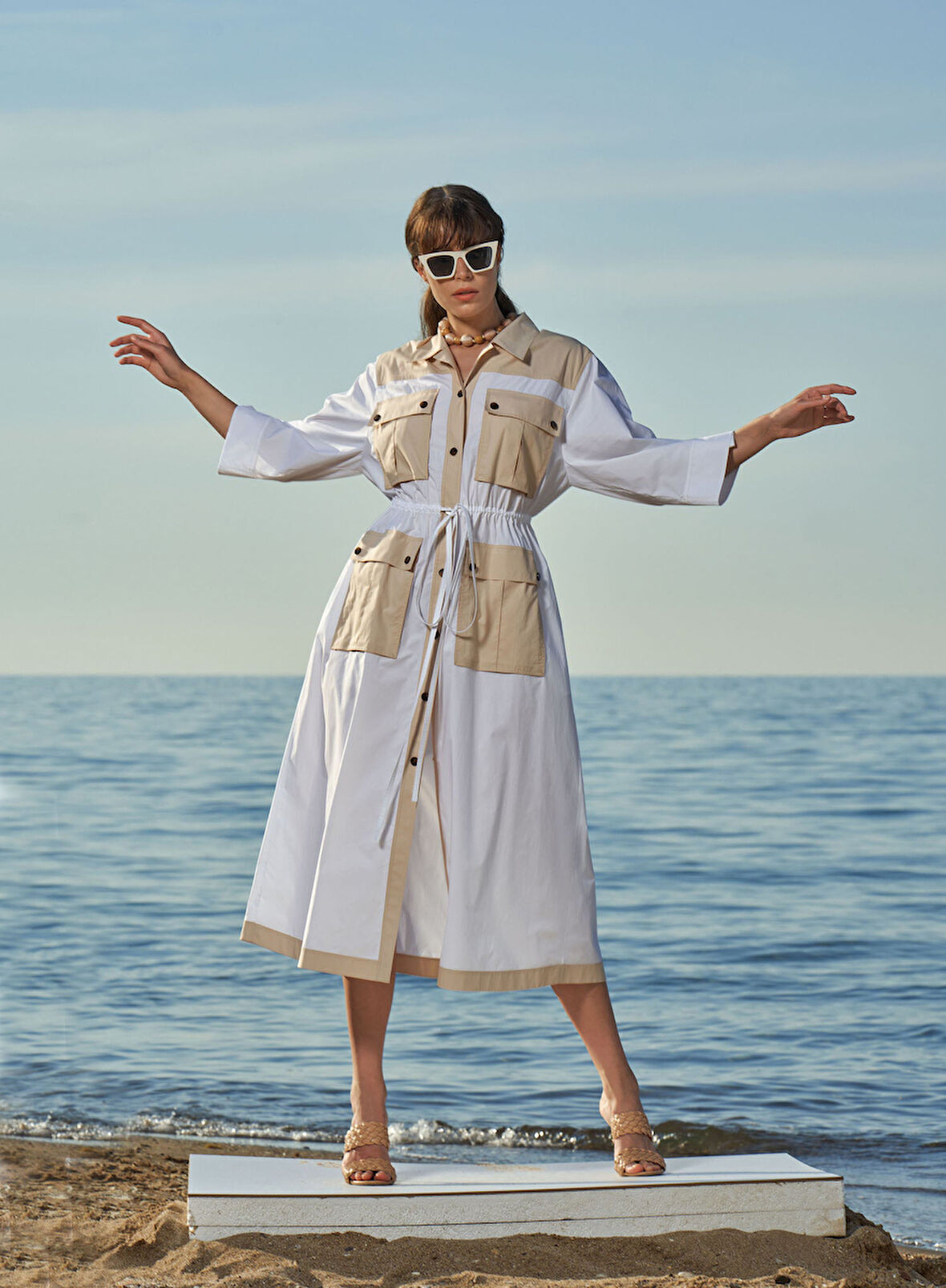 Beyaz Bej Çıt çıt detaylı poplin  elbise 93565 | 36