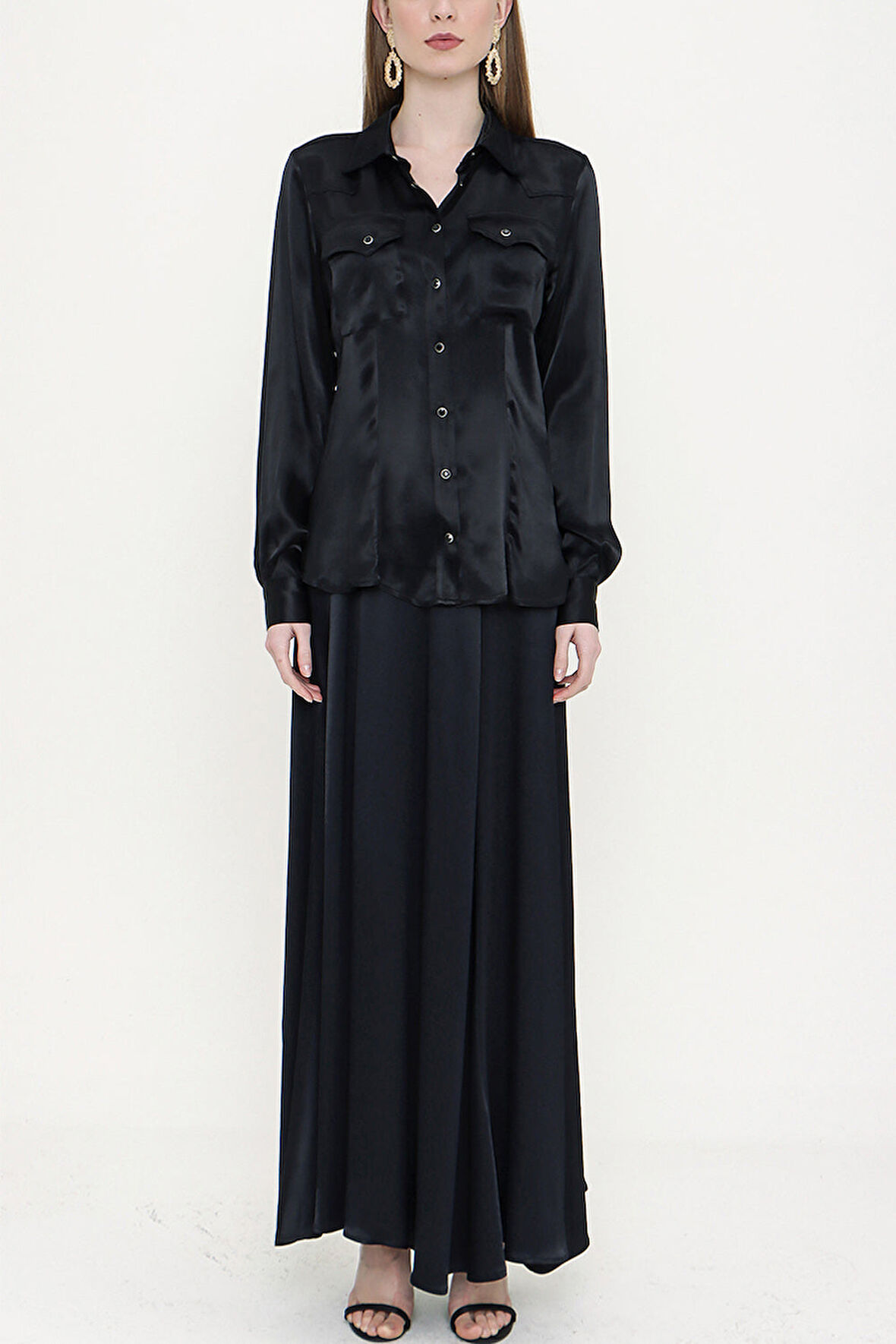 Siyah Çıt çıtlı bele oturan gömlek 10759 | 40