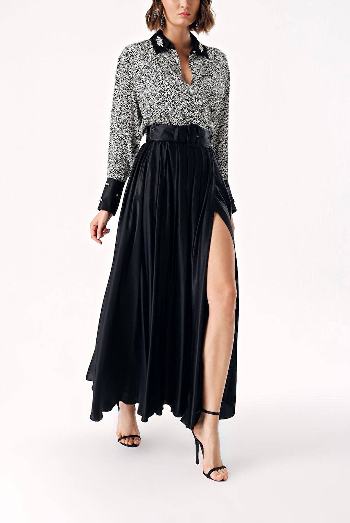 Desenli Taş işlemeli gömlek ve lastikli etek takım 12331 | L