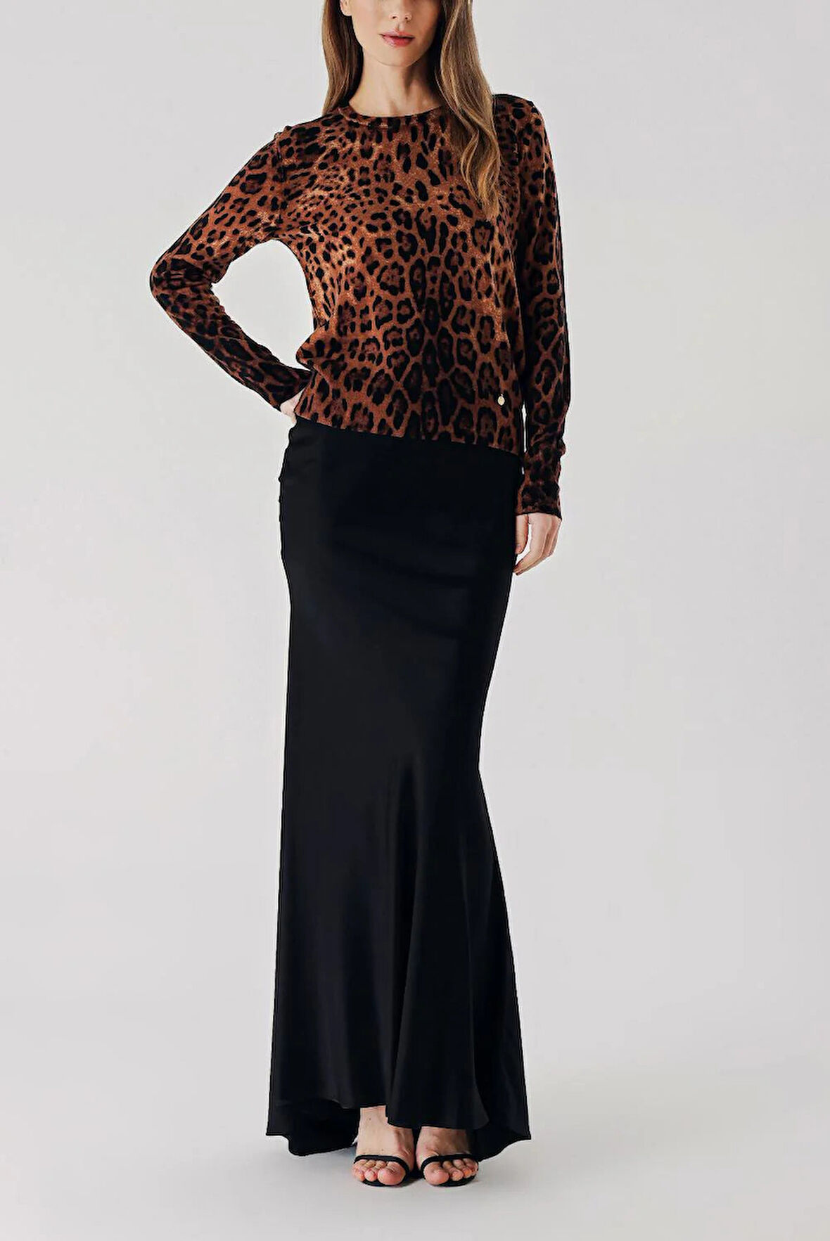 Leopar Bisiklet yaka leopar desenli yün triko kazak 28866 | M