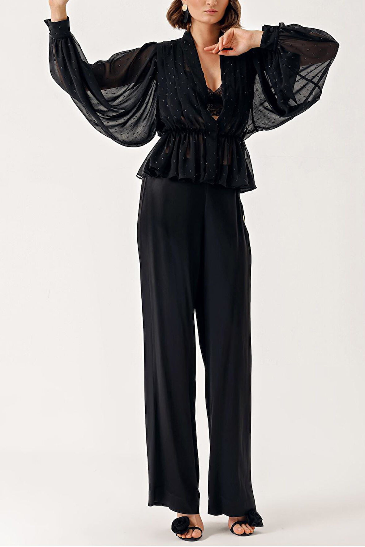 Puantiyeli Kruvaze, drapeli bol şifon gömlek 10829 | L