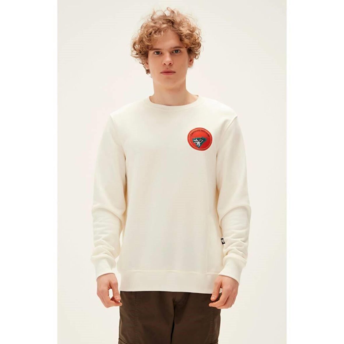 Bad Bear Bisiklet Yaka Beyaz Erkek Sweatshırt 22.02.12.008 BONFIRE CREWNECK