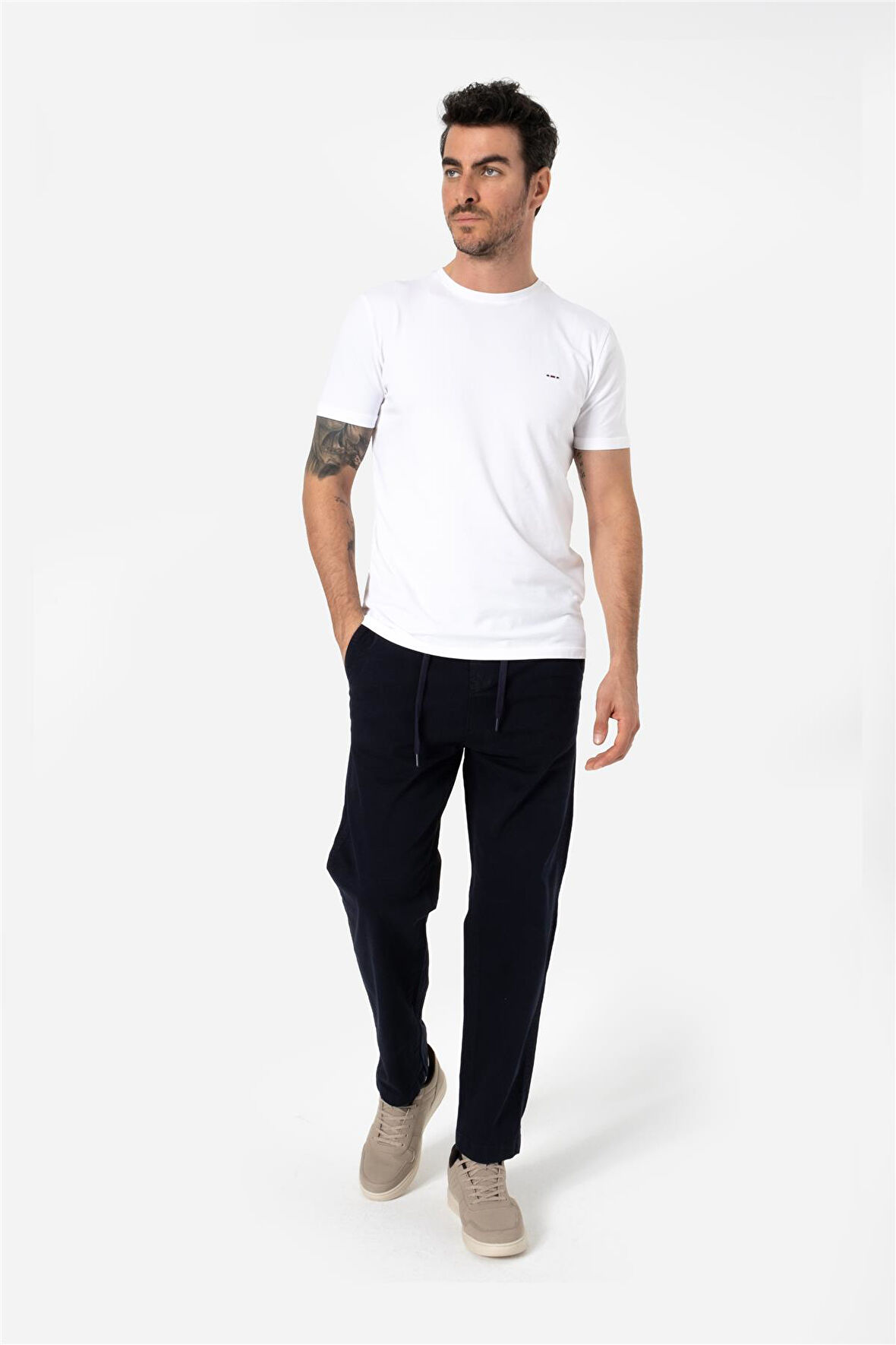 BROTHERS ERKEK RAHAT KESİM BELİ LASTİKLİ VE İPLİ BOL PAÇA YAN CEPLİ BAGGY PANTOLON ZANZI KOYU LACİVERT B03.242.501