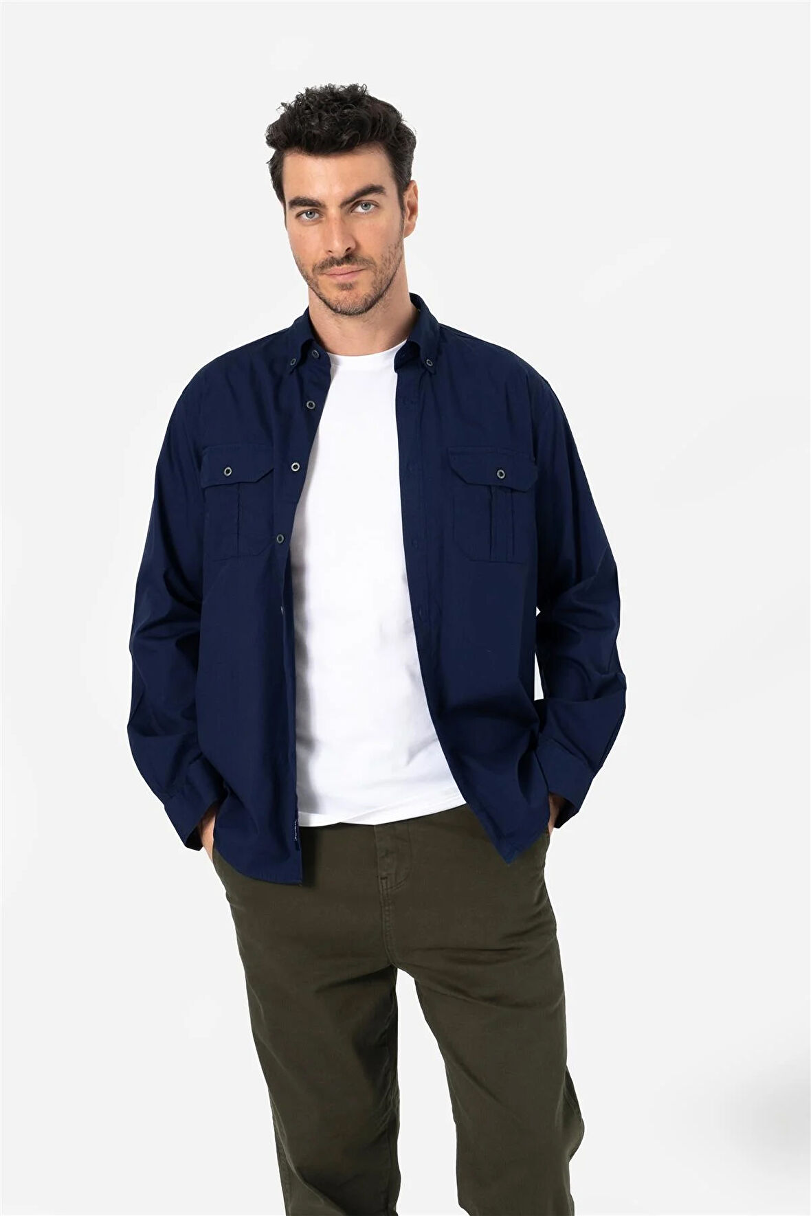 BROTHERS ERKEK COMFORT FIT UZUN KOL ÇİFT CEP KAPAKLI YIKAMALI POPLİN GÖMLEK FARGO LS LACİVERT B01.242.345