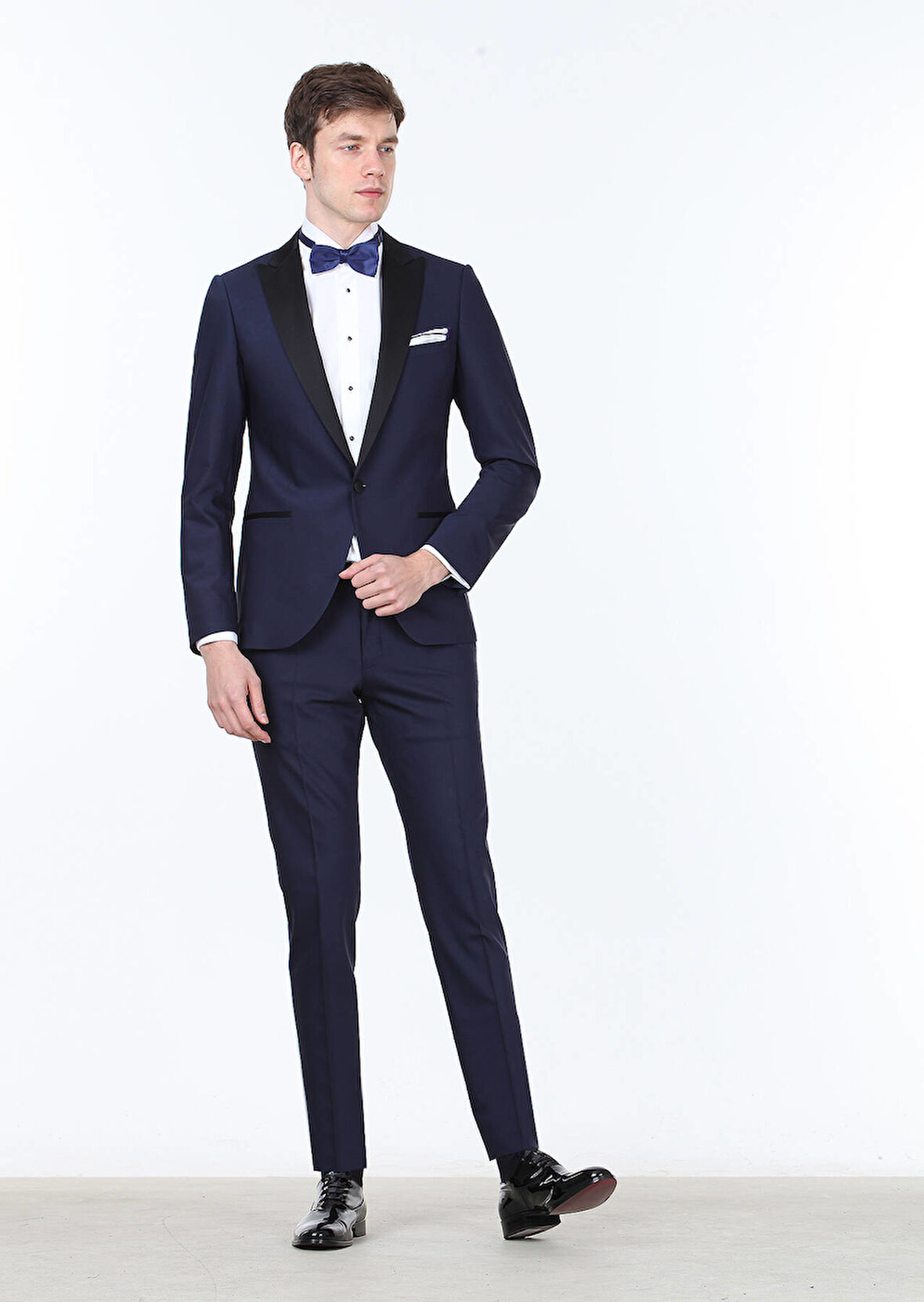 Saks Düz Fashion Slim Fit Kruvaze Yaka Dokuma Smokin Takım Elbise