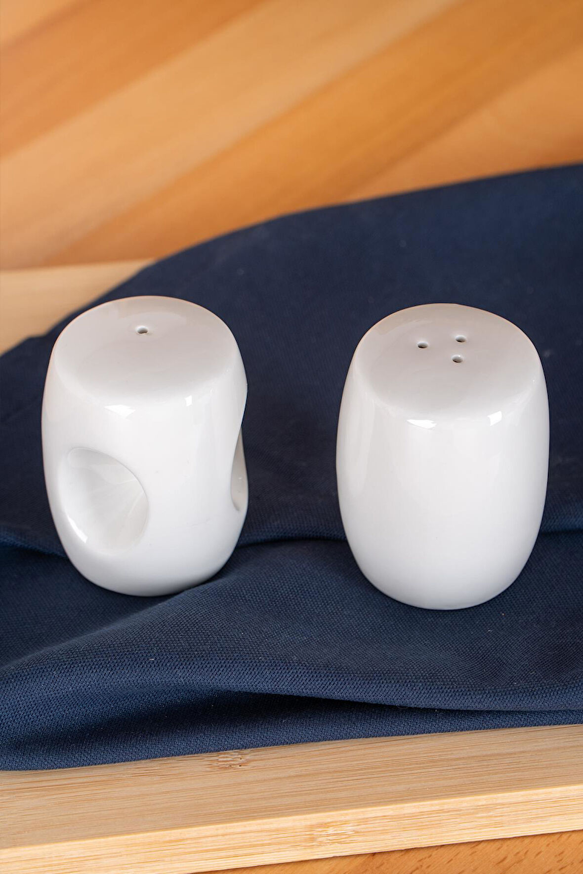Bianco Perla Tuzluk ve Biberlik Seti - 7 cm