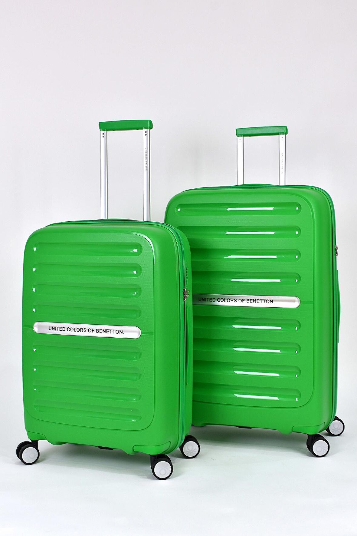 United Colors Of Benetton Kırılmaz Polipropilen 2'li Valiz Seti Büyük Boy - Orta Boy Yeşil BNT1000