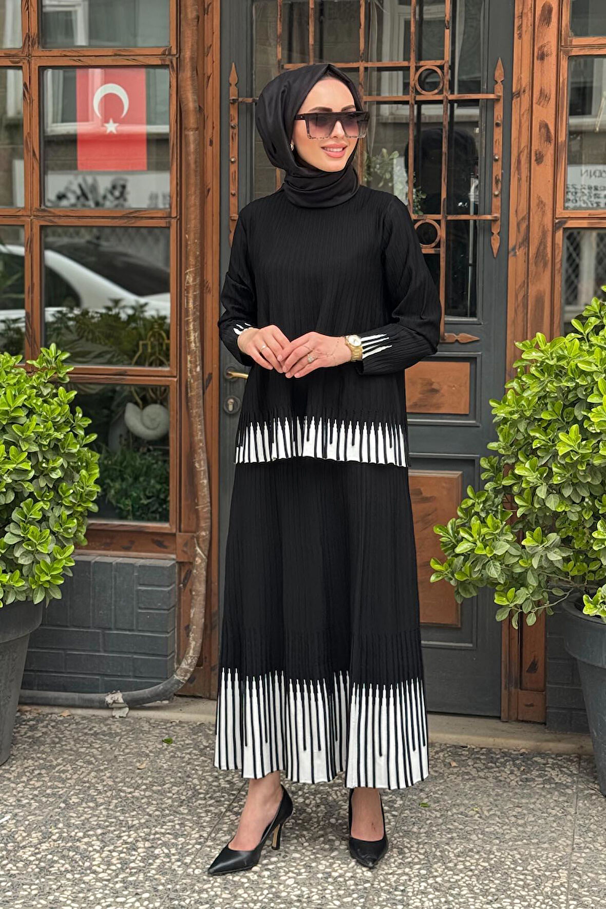 İNVEE Etekli Takım 7034 Siyah
