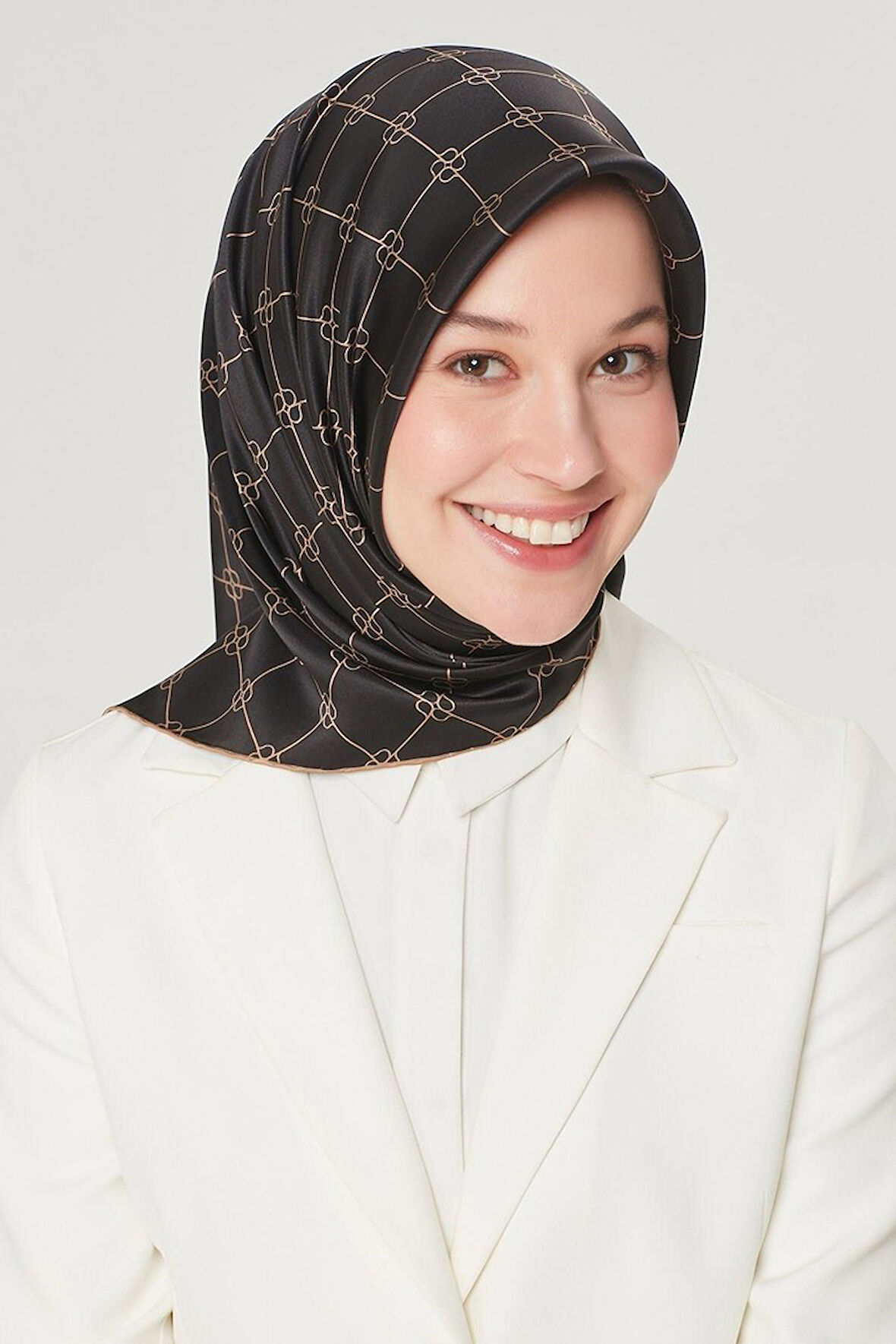 Armine Nostalji Serisi Sura İpek Eşarp 8555DS-11