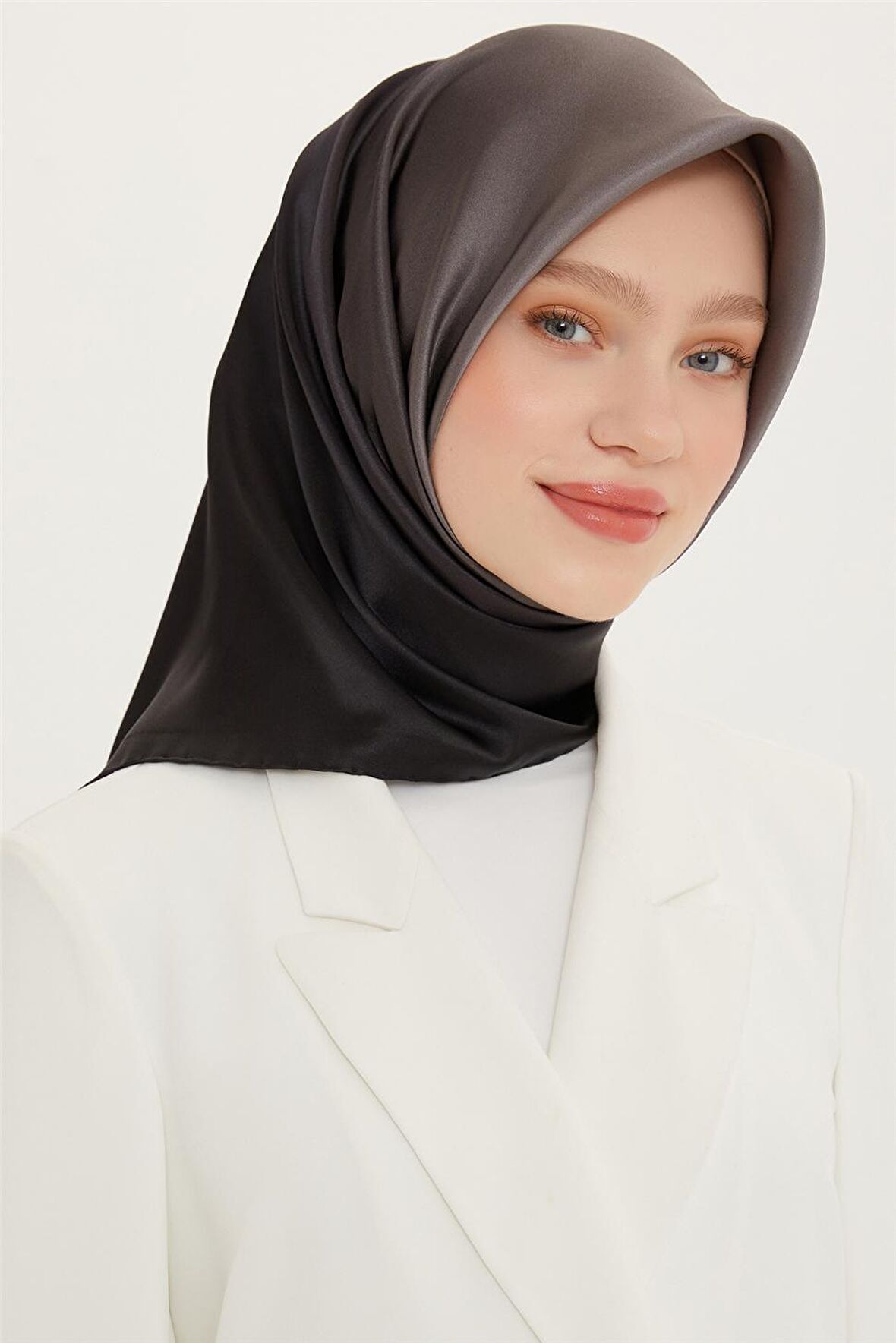 Armine Sura İpek Eşarp 22Ya8770 09