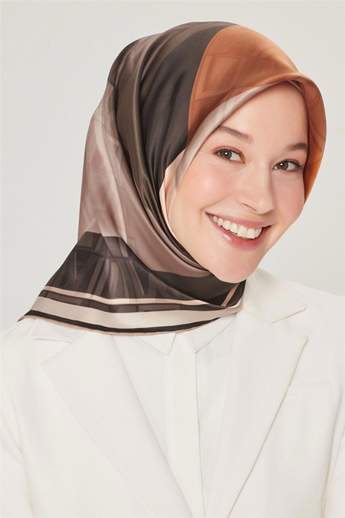 ARMİNE İPEK EŞARP 8516D (SURA) (NOSTALJİ)