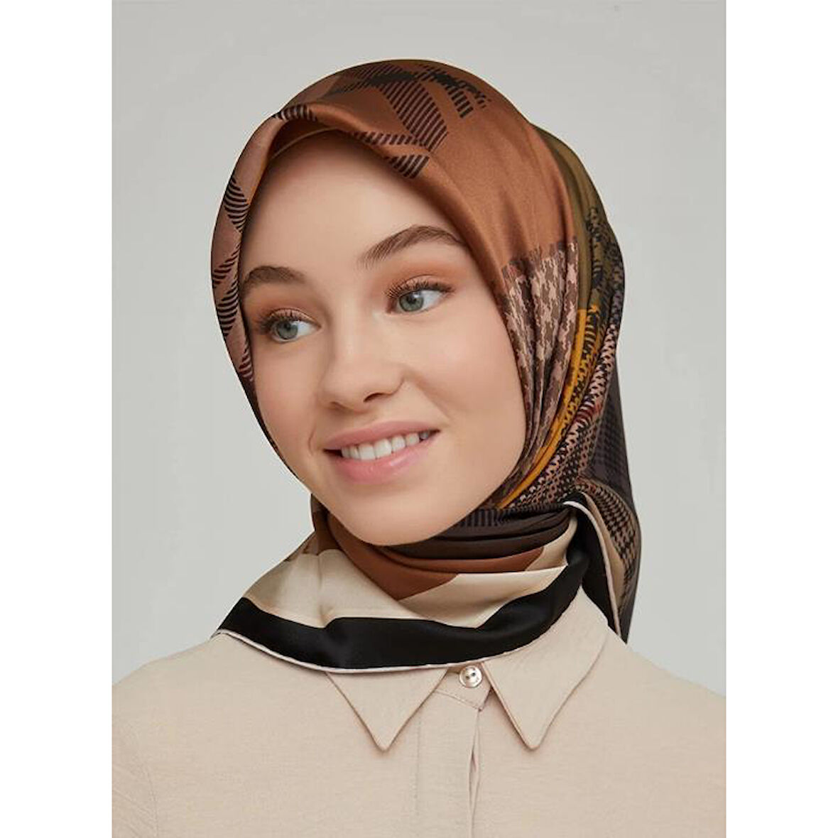 Armine E21KA8620D0411 Dj Saf İpek Eşarp 8620D (T)  (Nostalji Twill)