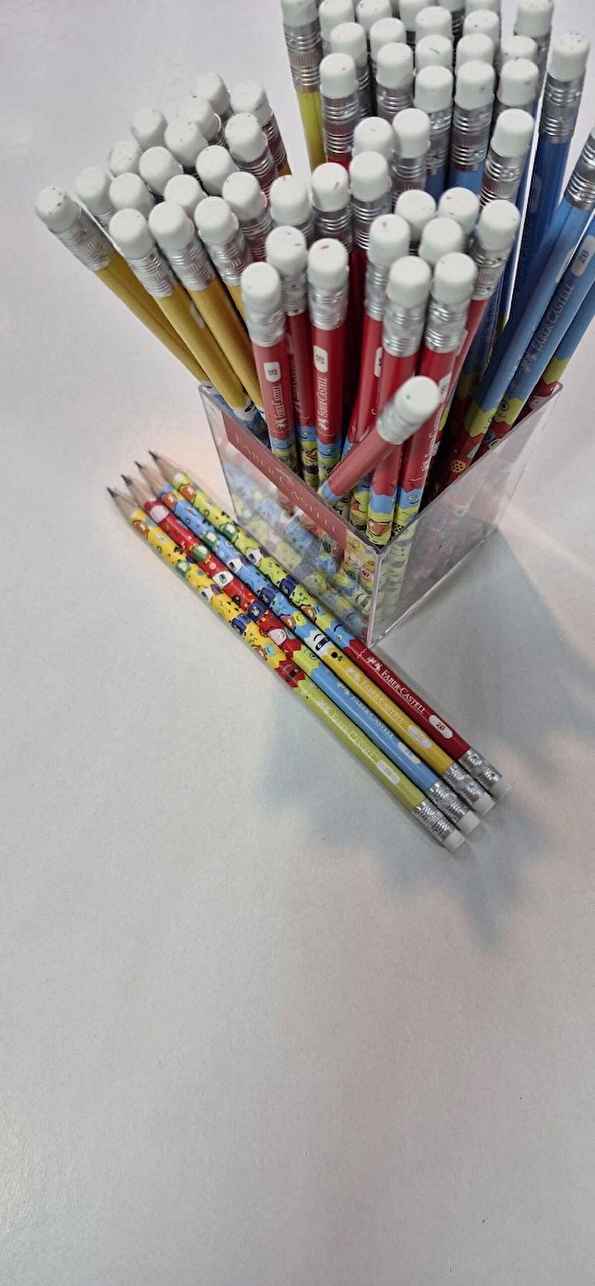 Faber Castell Robot Modeli Silgili 2B Kurun Kalem 12 Adet 