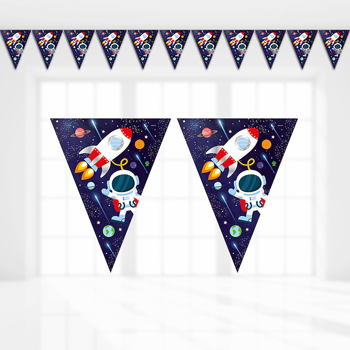 Kozmik Galaksi Uzay Temalı Üçgen Bayrak Flama - 3,20 mt.