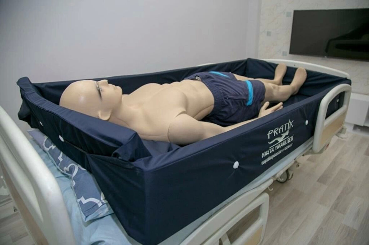 Pratik Hasta Yıkama Havuz Seti Mavi | Yatağa Bağımlı Hastalar İçin Güvenli Banyo İmkanı