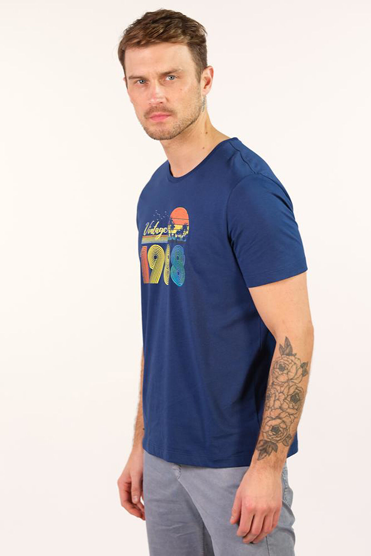 Arma Erkek Bisiklet Yaka Tişört 