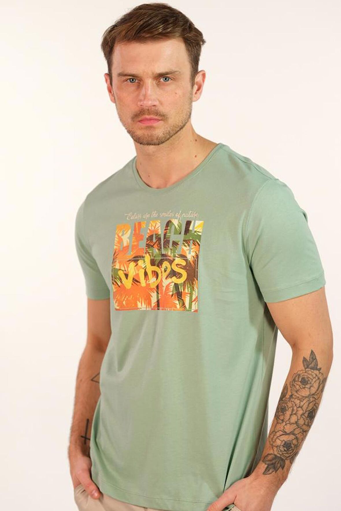 Arma Erkek Bisiklet Yaka Tişört 