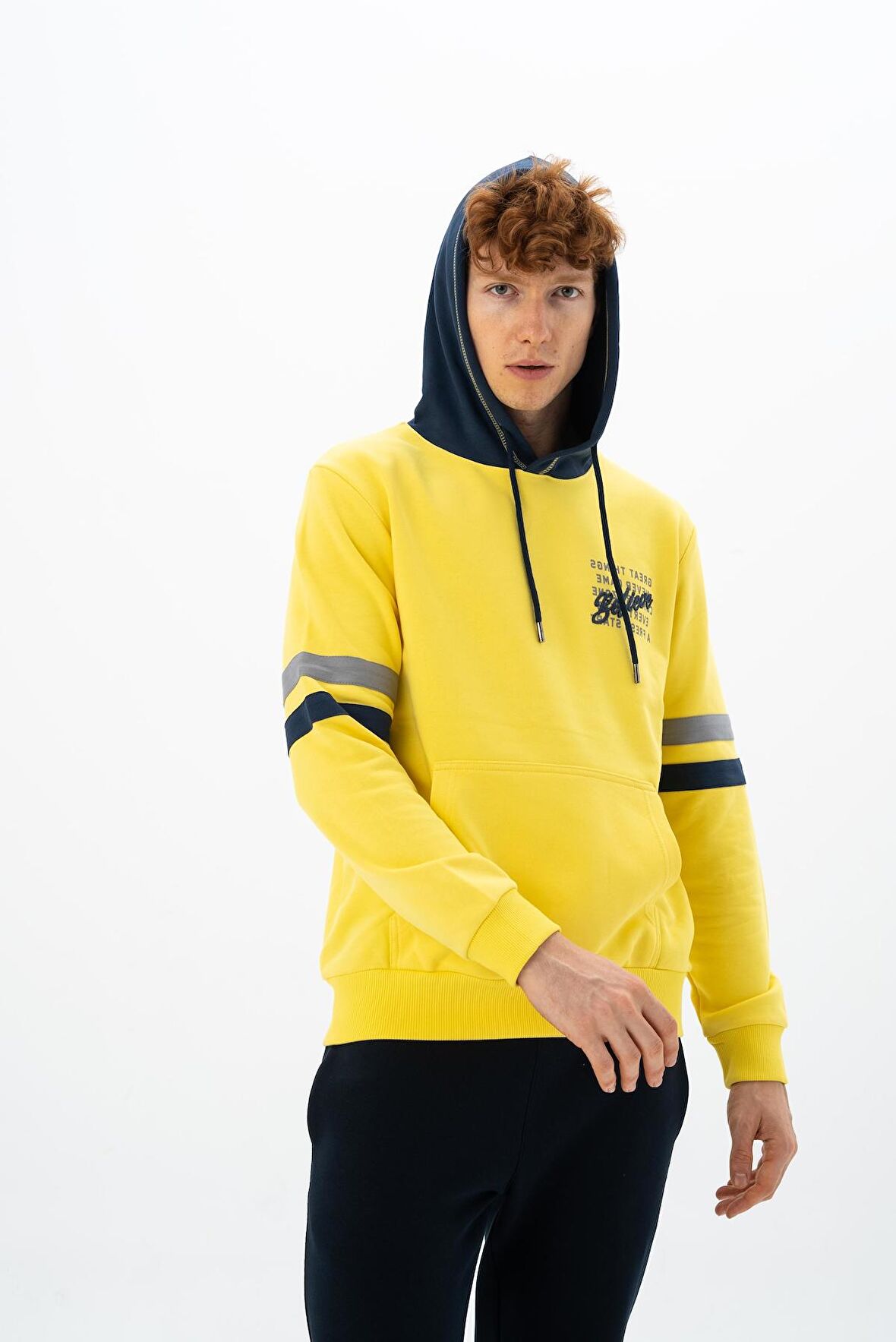 Arma Erkek Regular Fit Kanguru Cepli Sweatshirt 