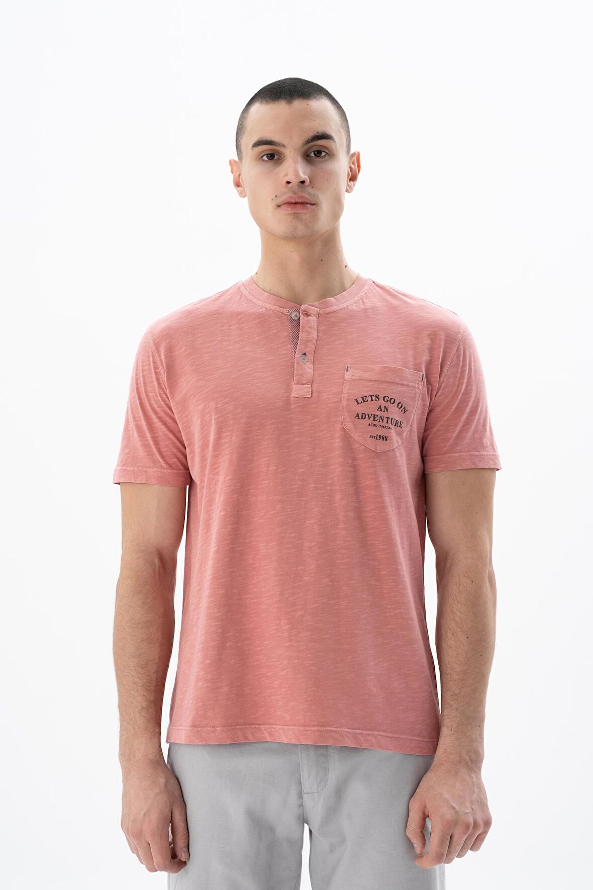 Arma Erkek Regular Fit Parça Boyama Bisiklet Yaka Tişört 